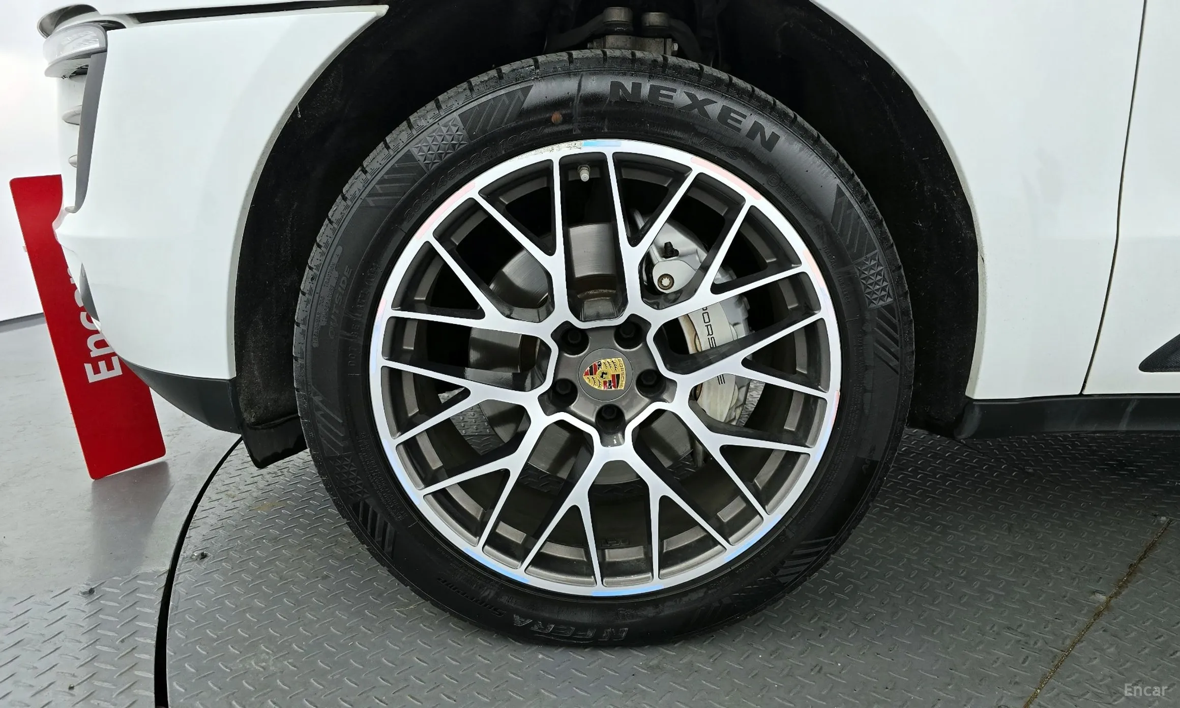 Porsche Macan превью 5