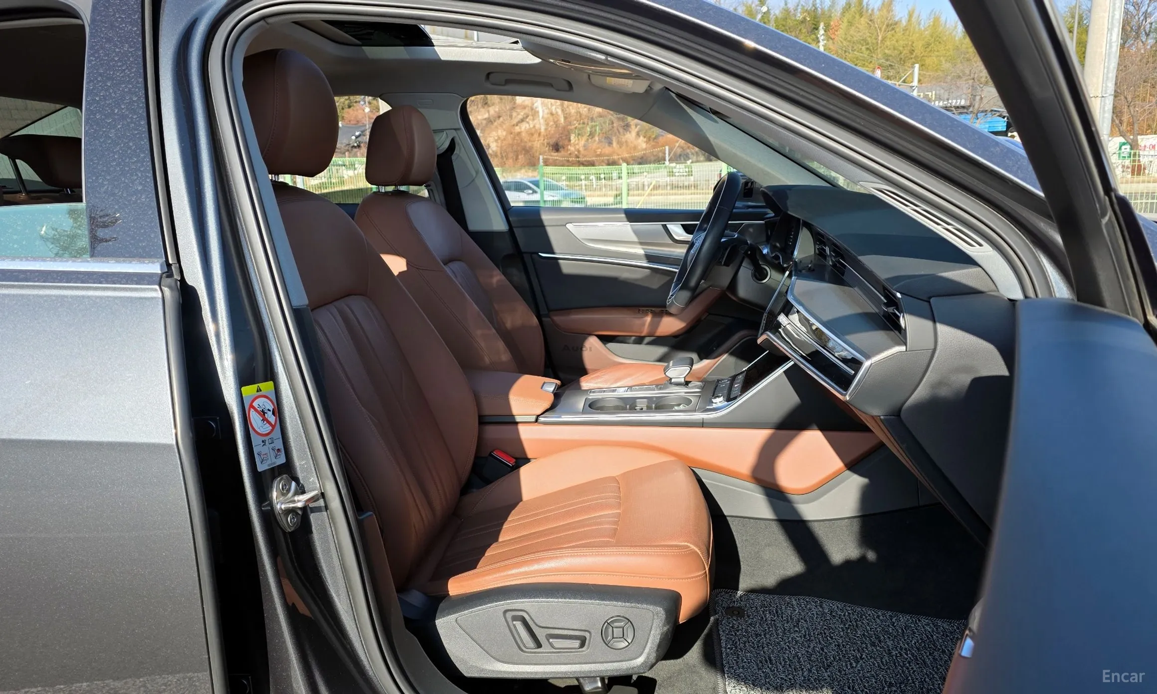 Audi A6 (C8) превью 10