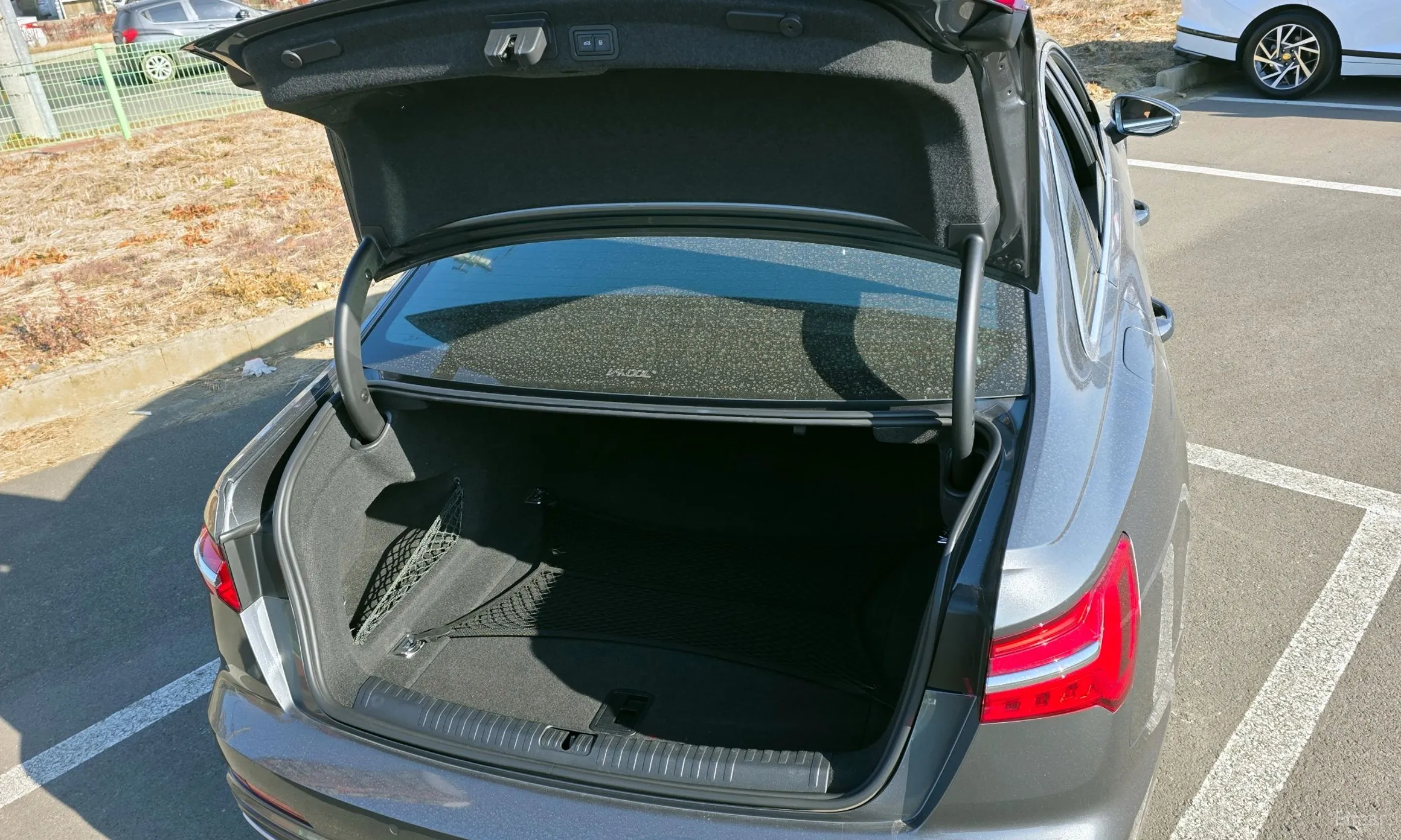 Audi A6 (C8) превью 20