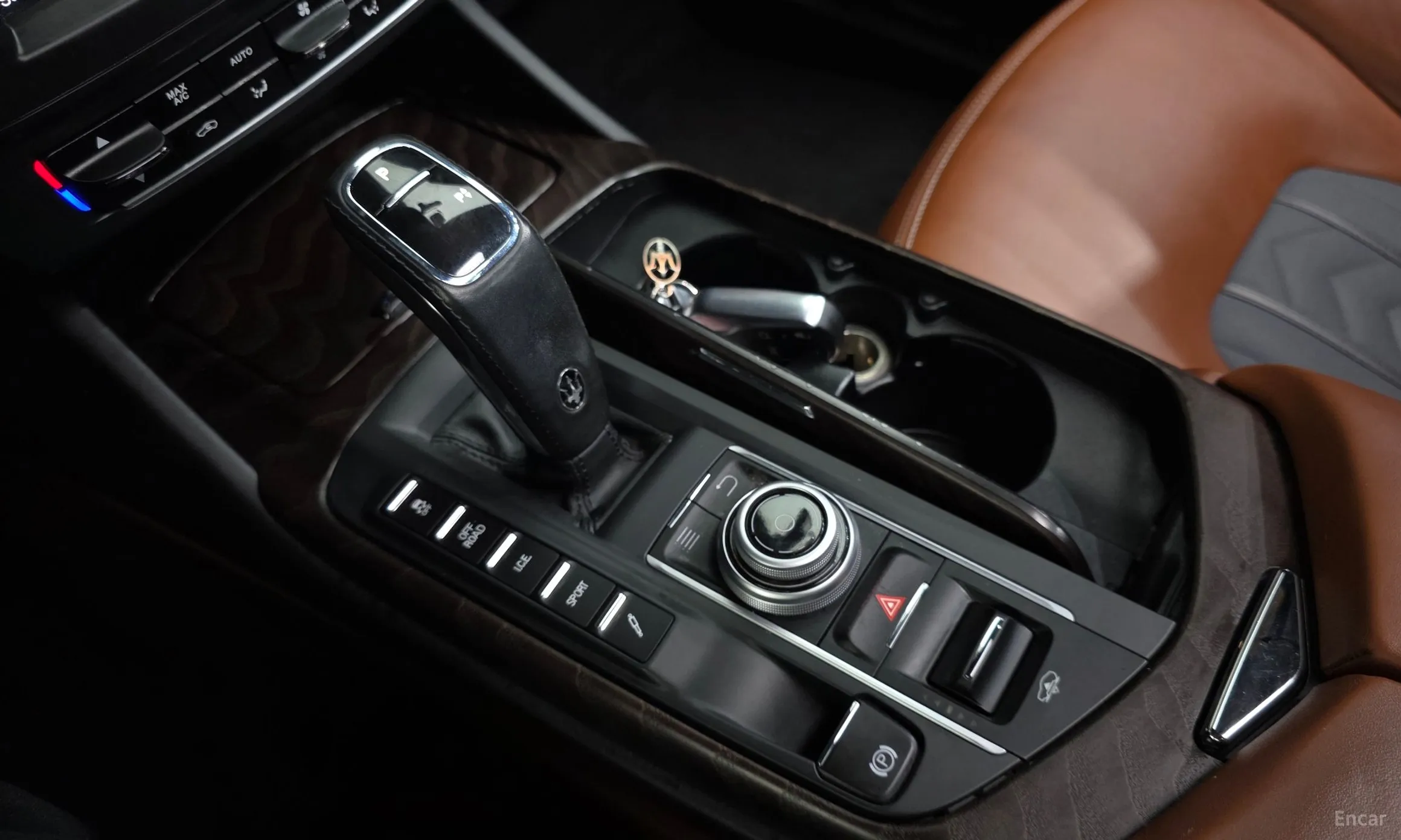 Maserati Levante превью 9