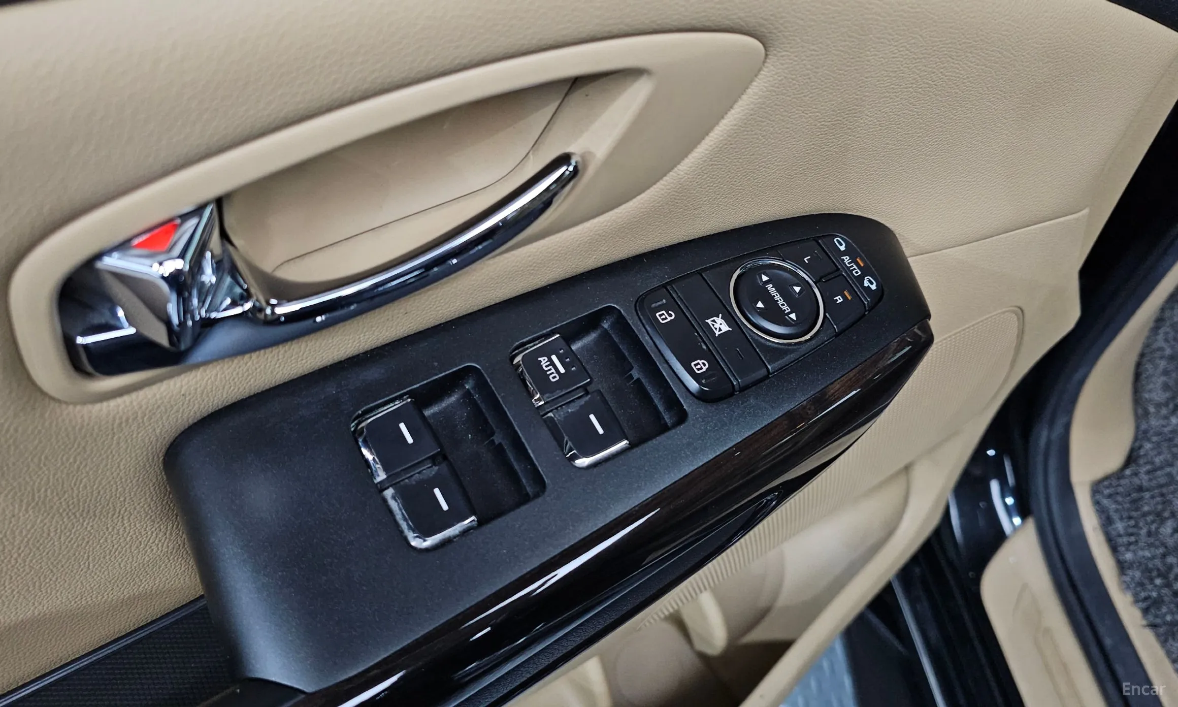 Kia Carnival превью 13