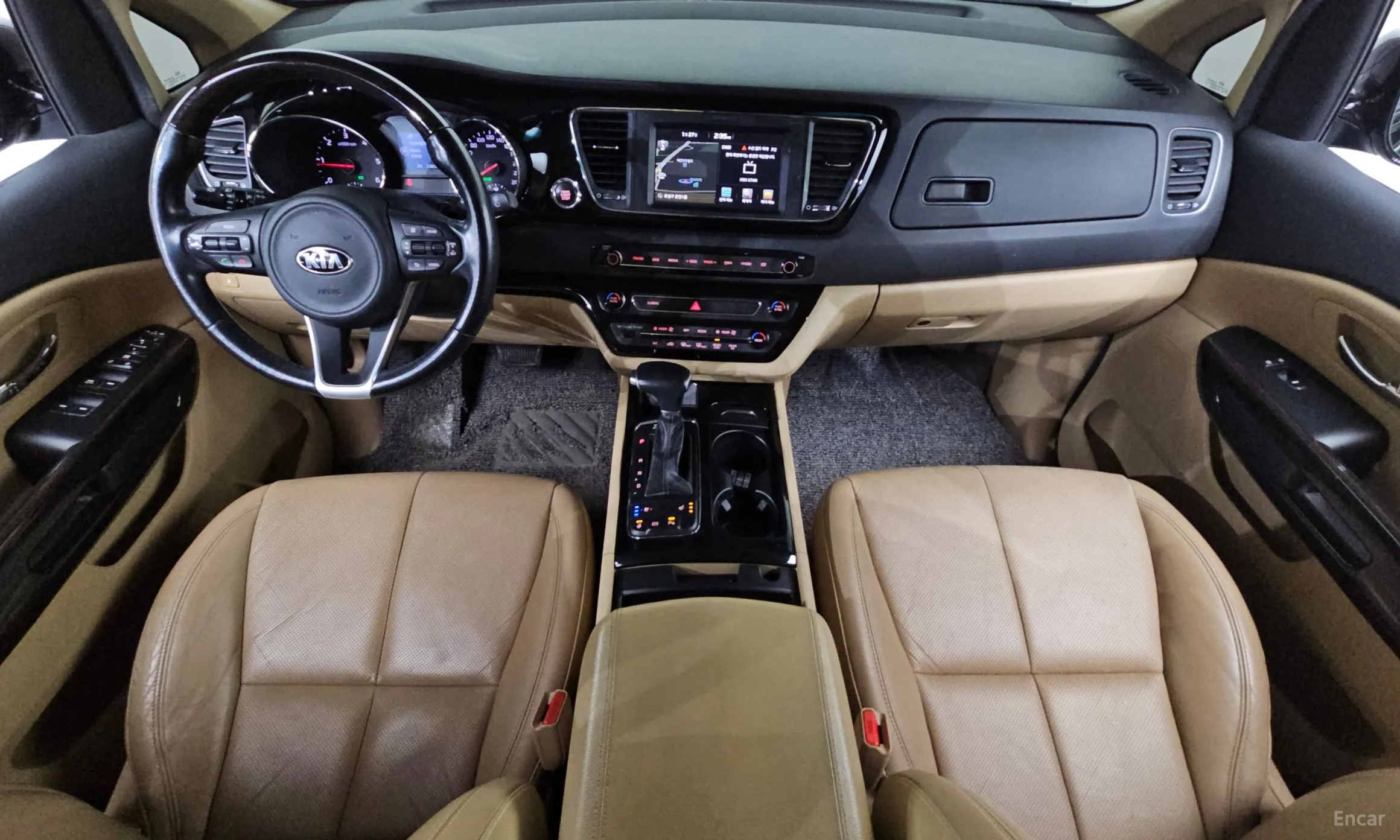 Kia Carnival превью 7