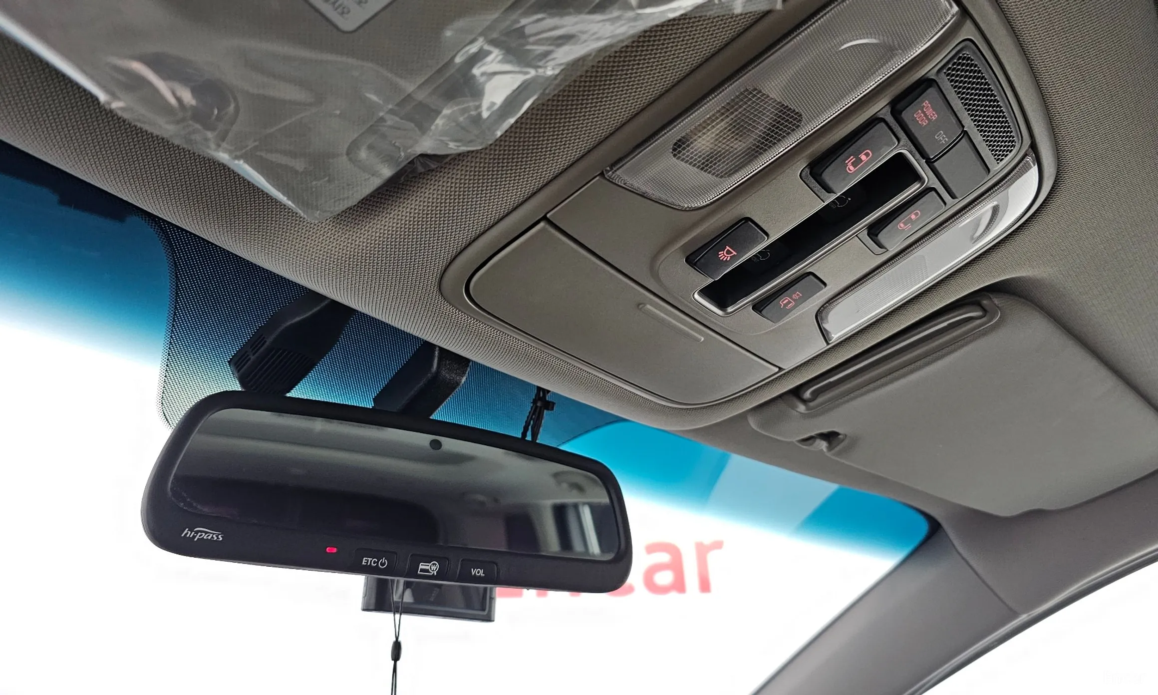 Kia Carnival превью 15