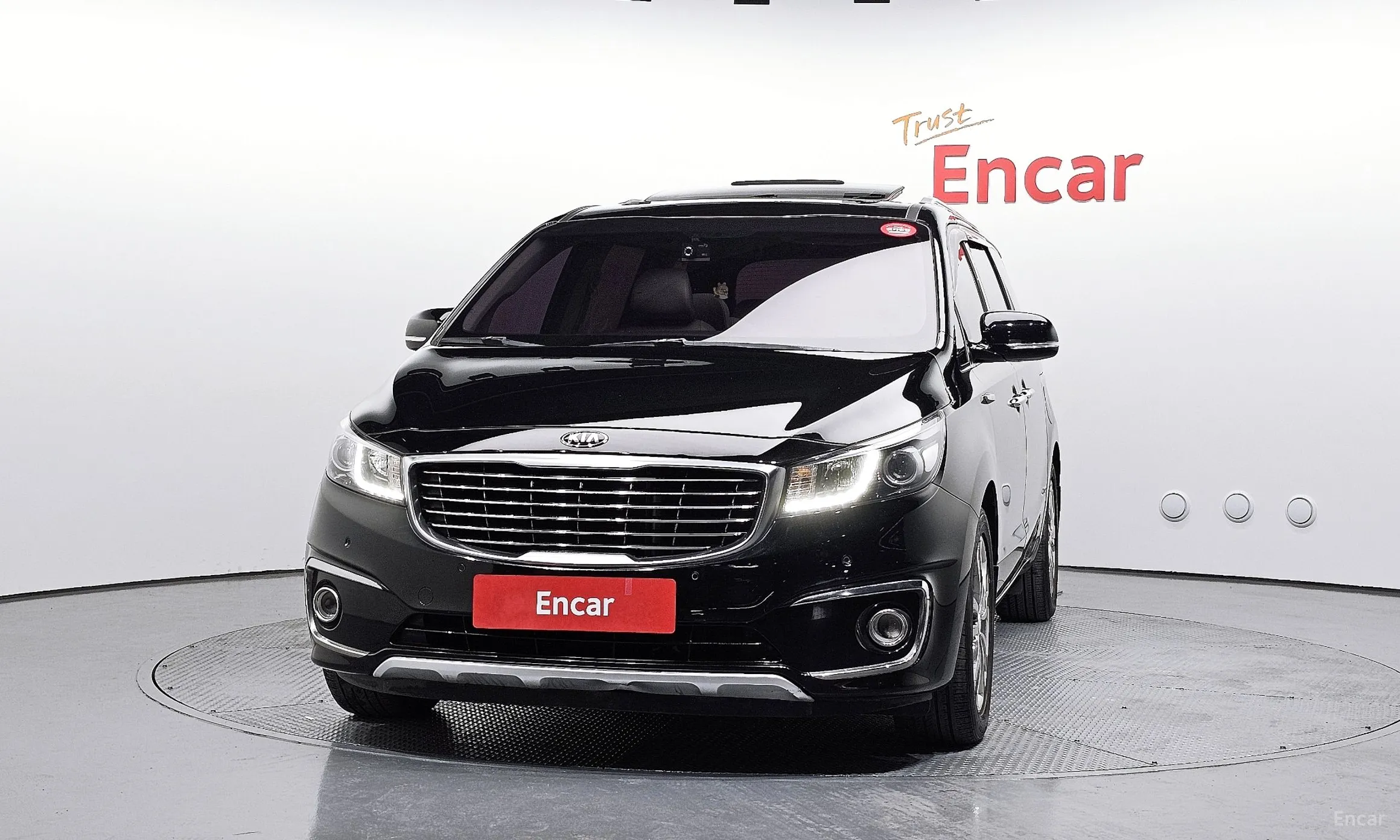 Kia Carnival превью 3