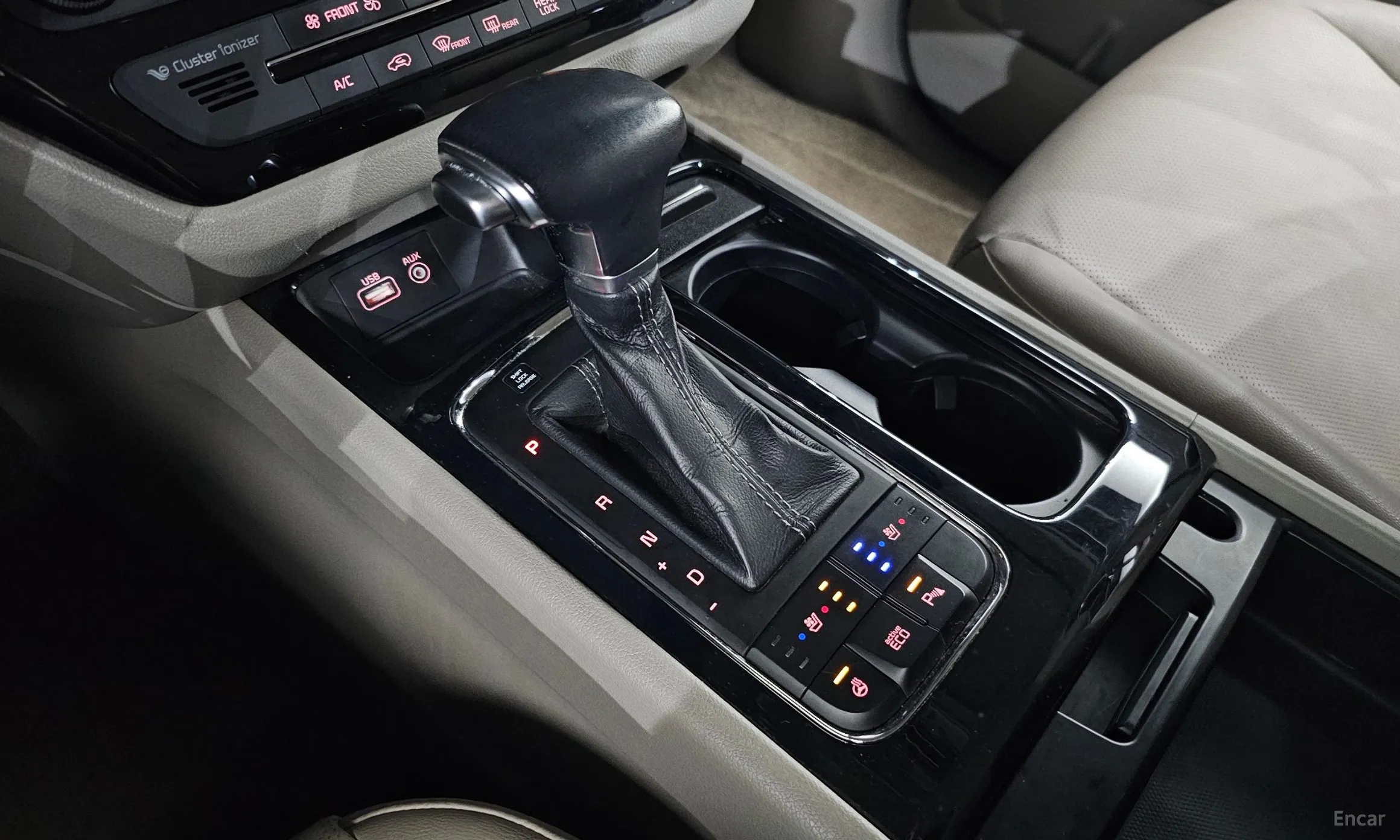 Kia Carnival превью 9