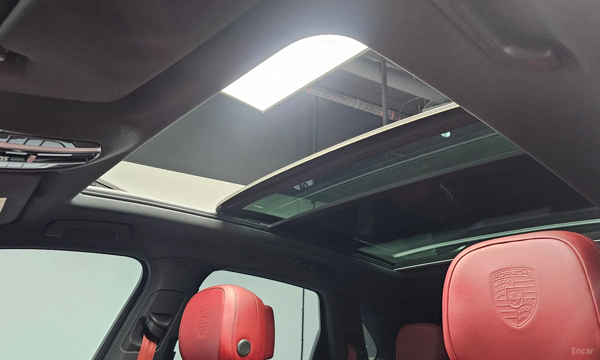 Porsche Cayenne (PO536) превью 16