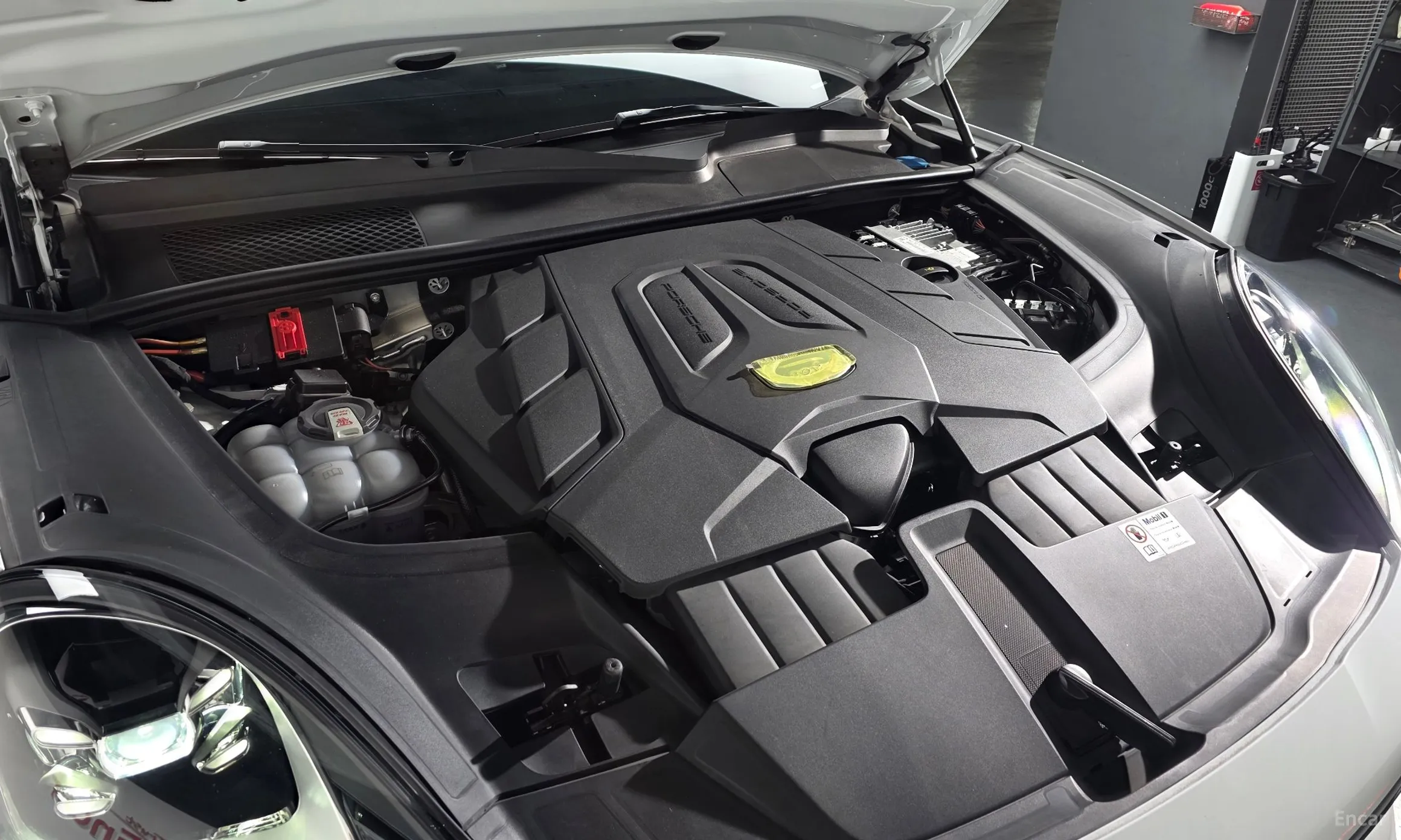 Porsche Cayenne (PO536) превью 6