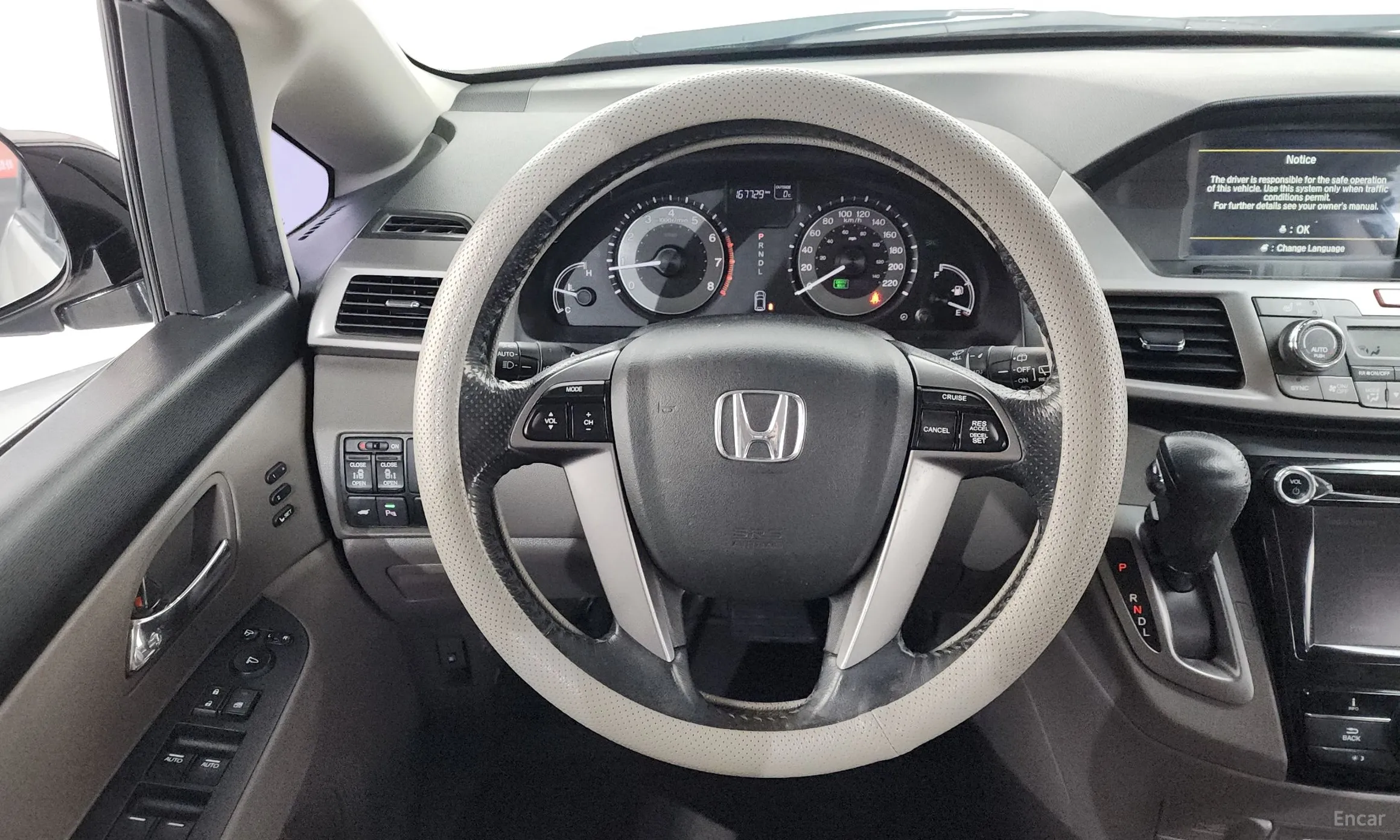 Honda Odyssey превью 13