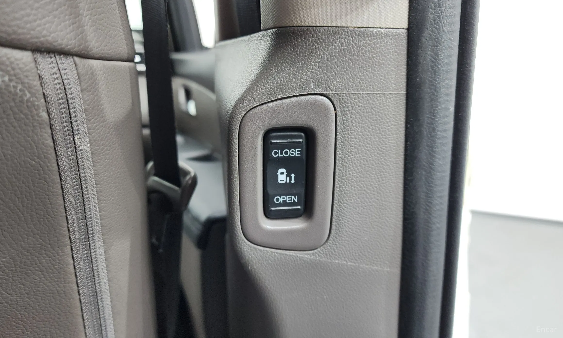 Honda Odyssey превью 19