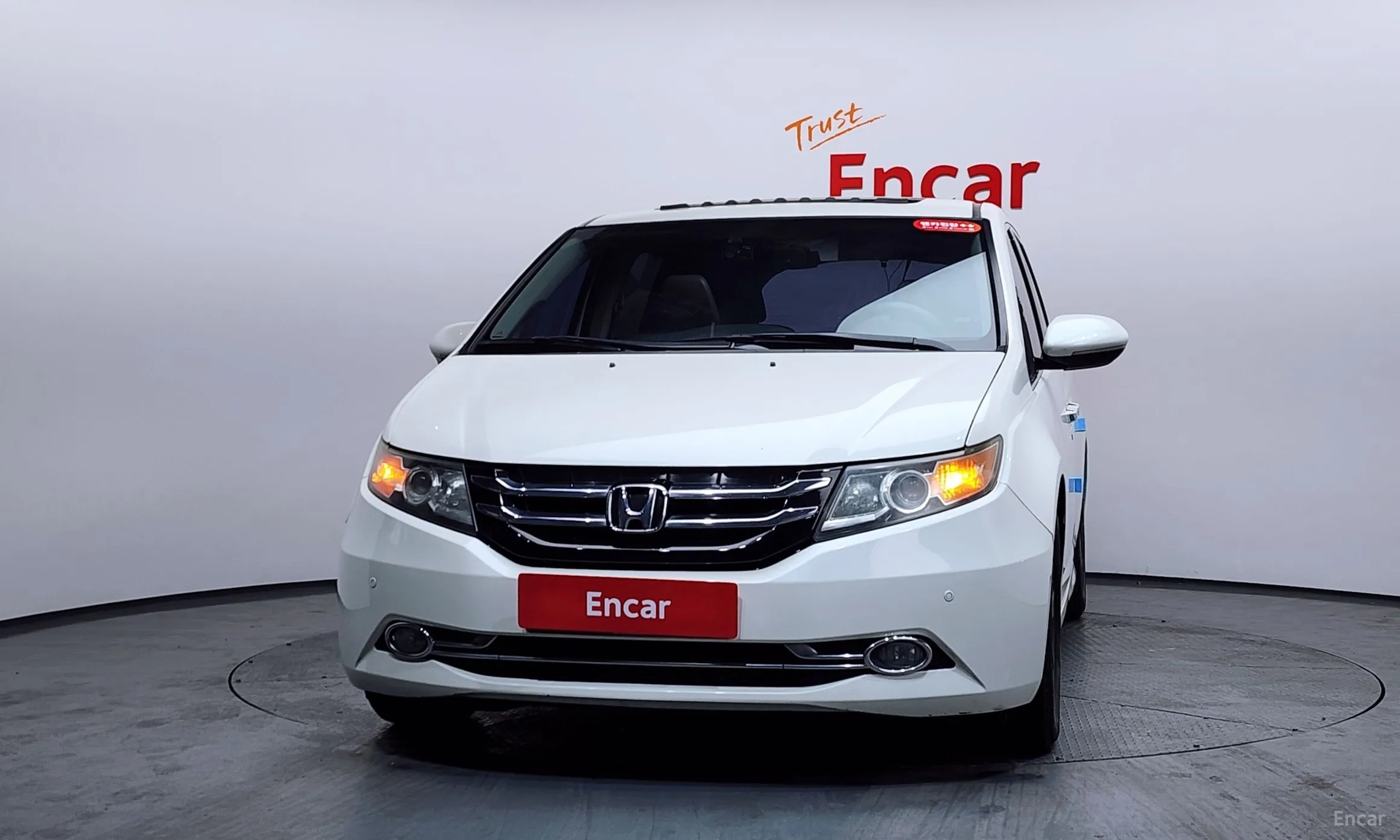 Honda Odyssey превью 3