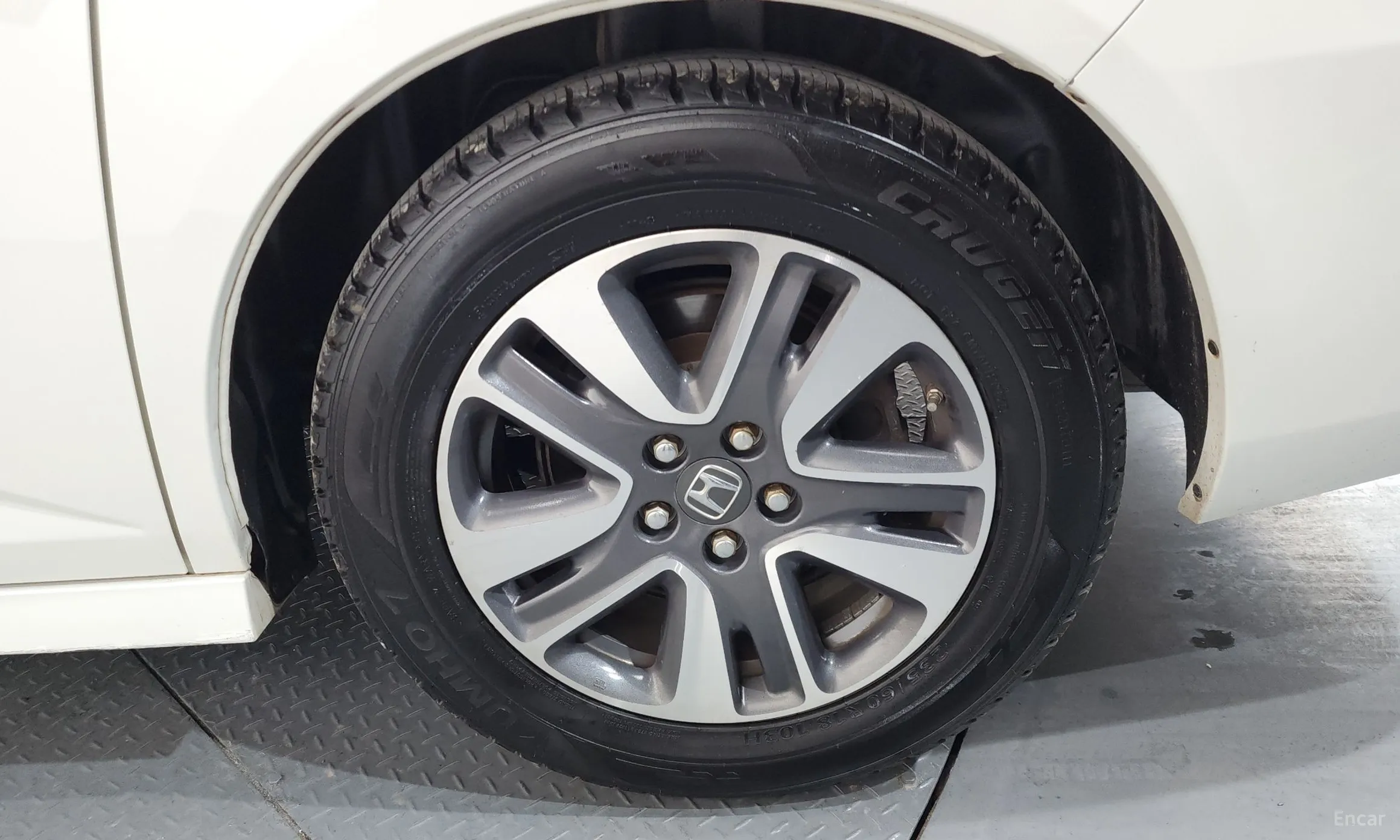Honda Odyssey превью 5