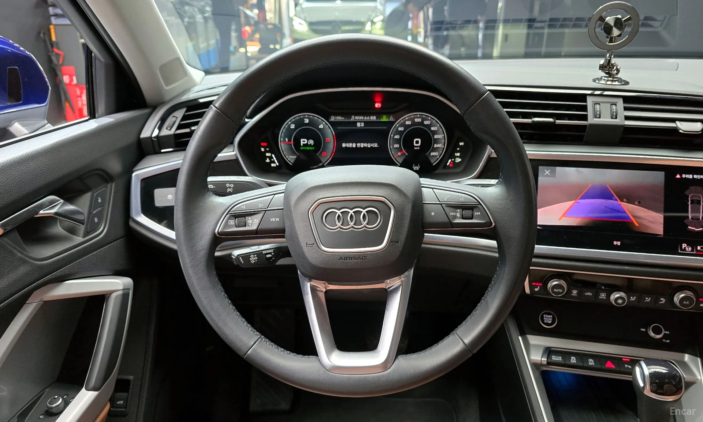 Audi Q3 (F3) превью 13