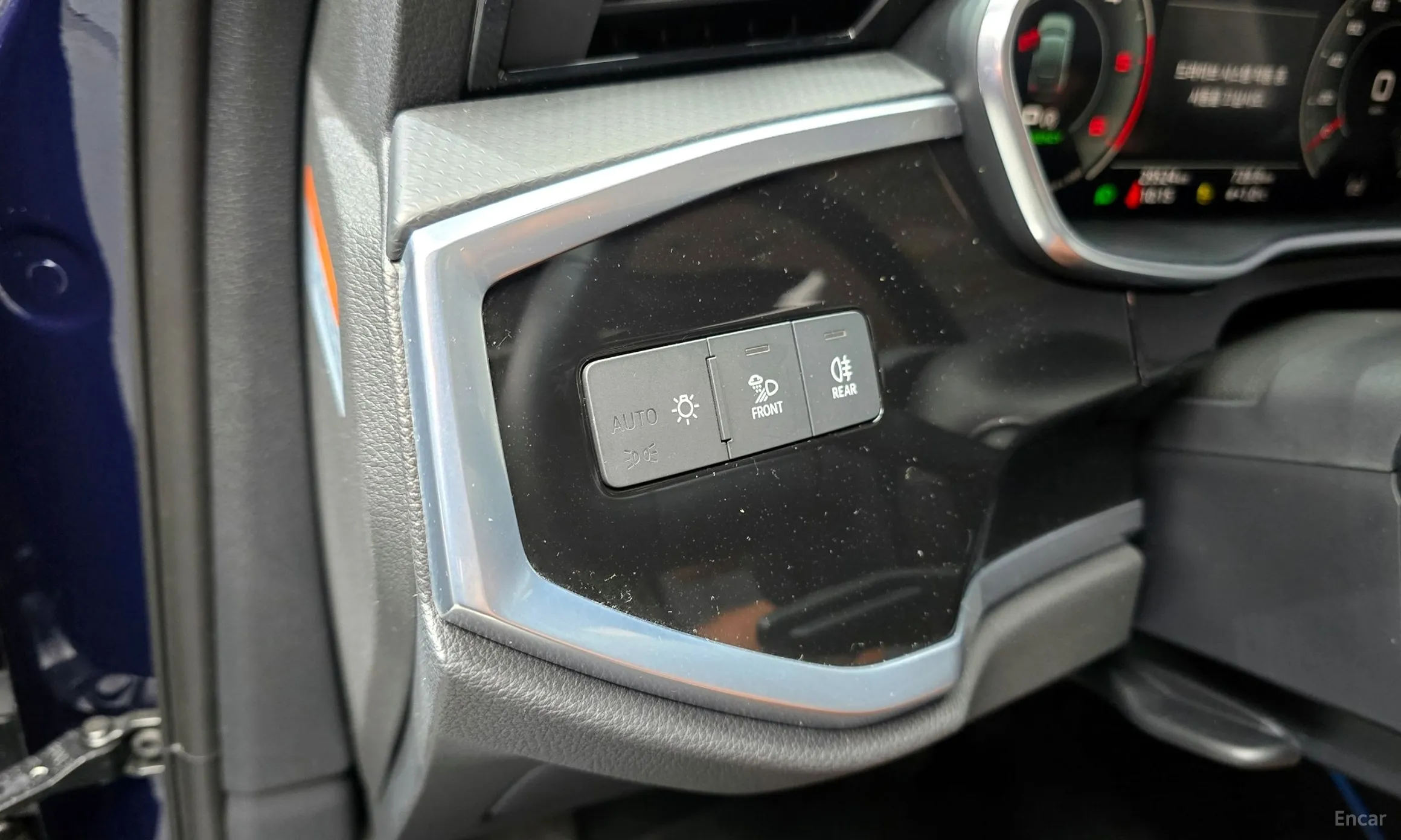 Audi Q3 (F3) превью 16