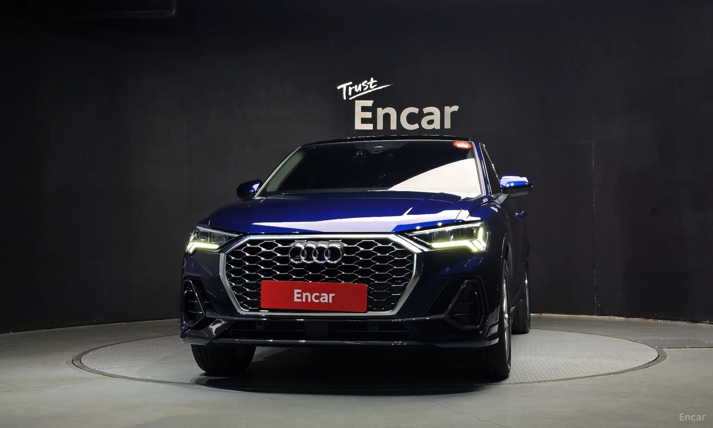 Audi Q3 (F3) превью 3