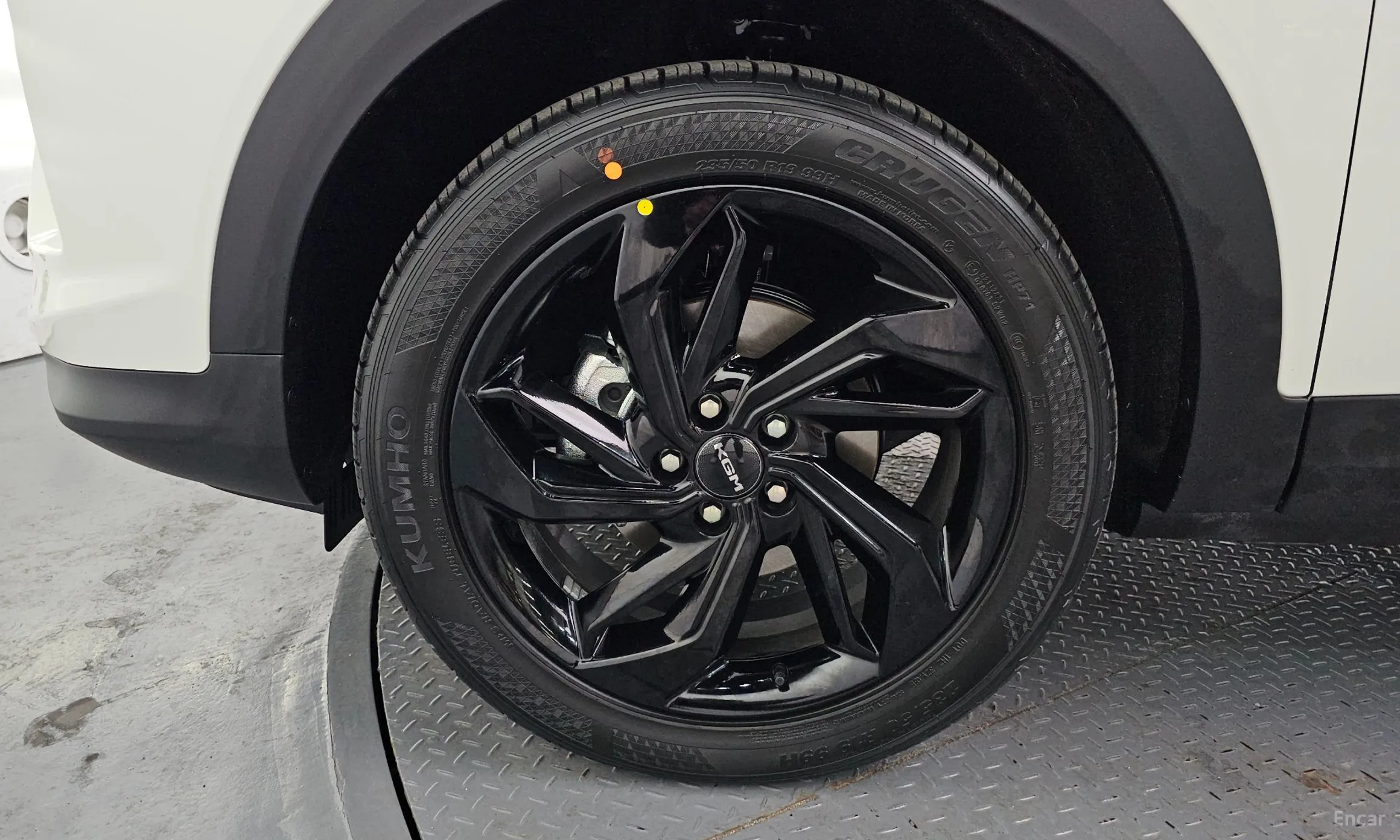 KG Mobility (SsangYong) Beautiful Korando превью 5