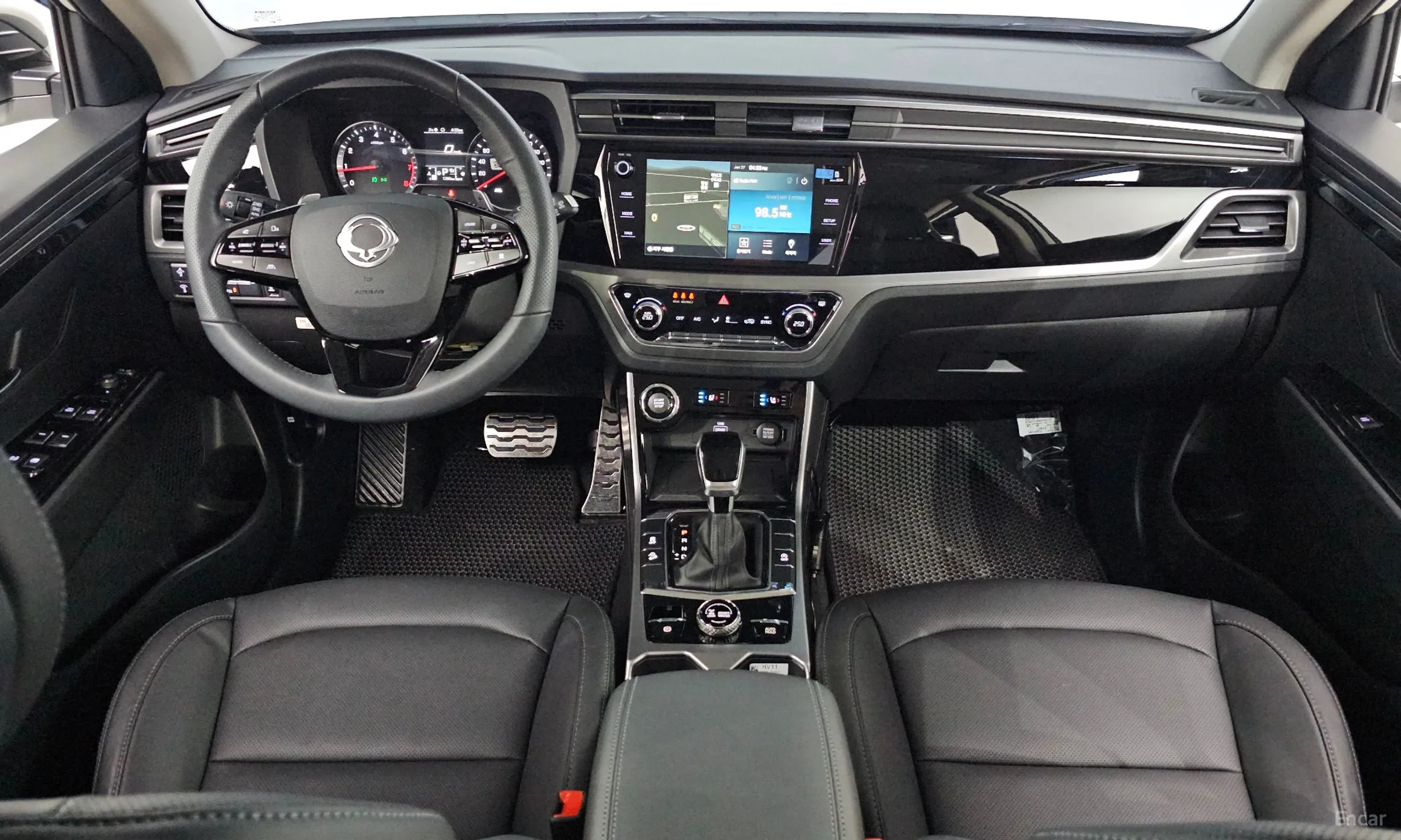 KG Mobility (SsangYong) Beautiful Korando превью 7