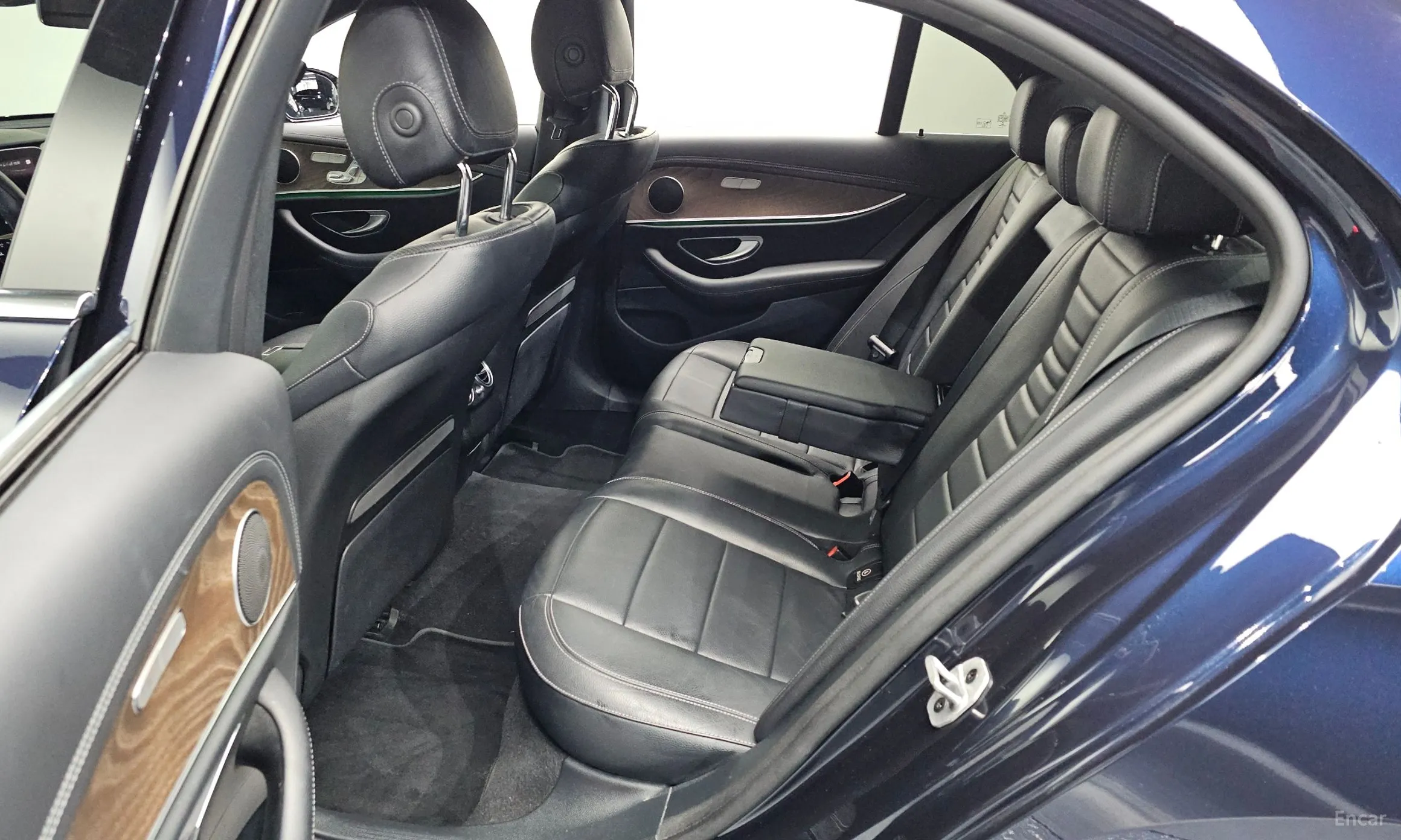 Mercedes Benz E-Class W213 превью 11