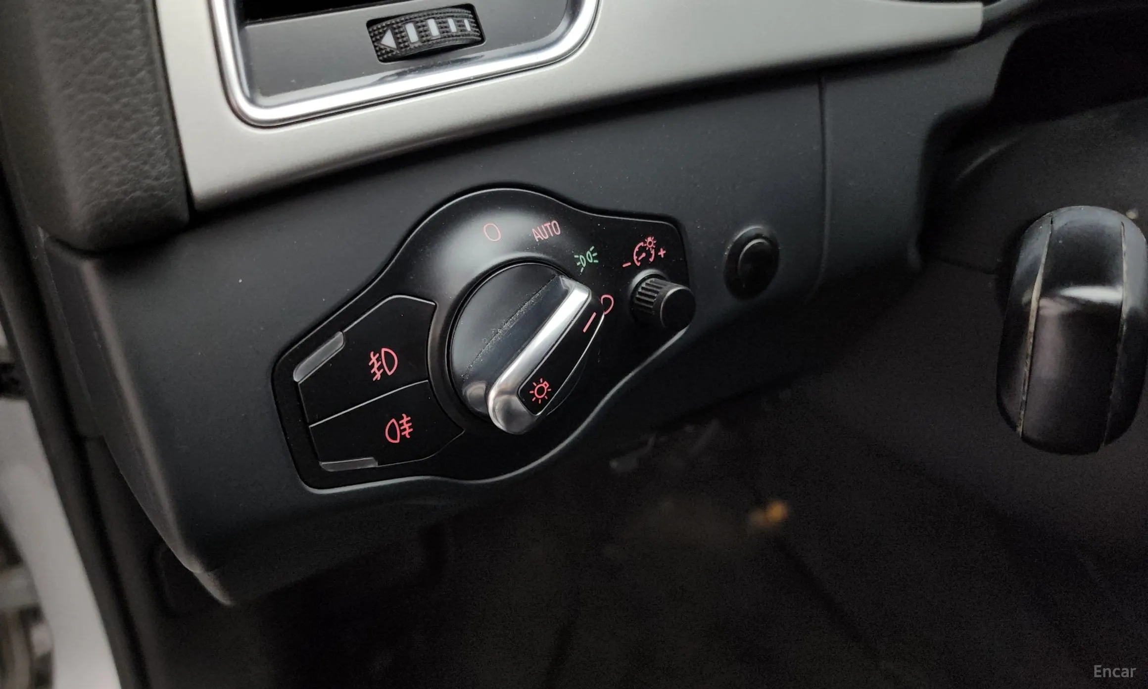 Audi New A4 превью 17