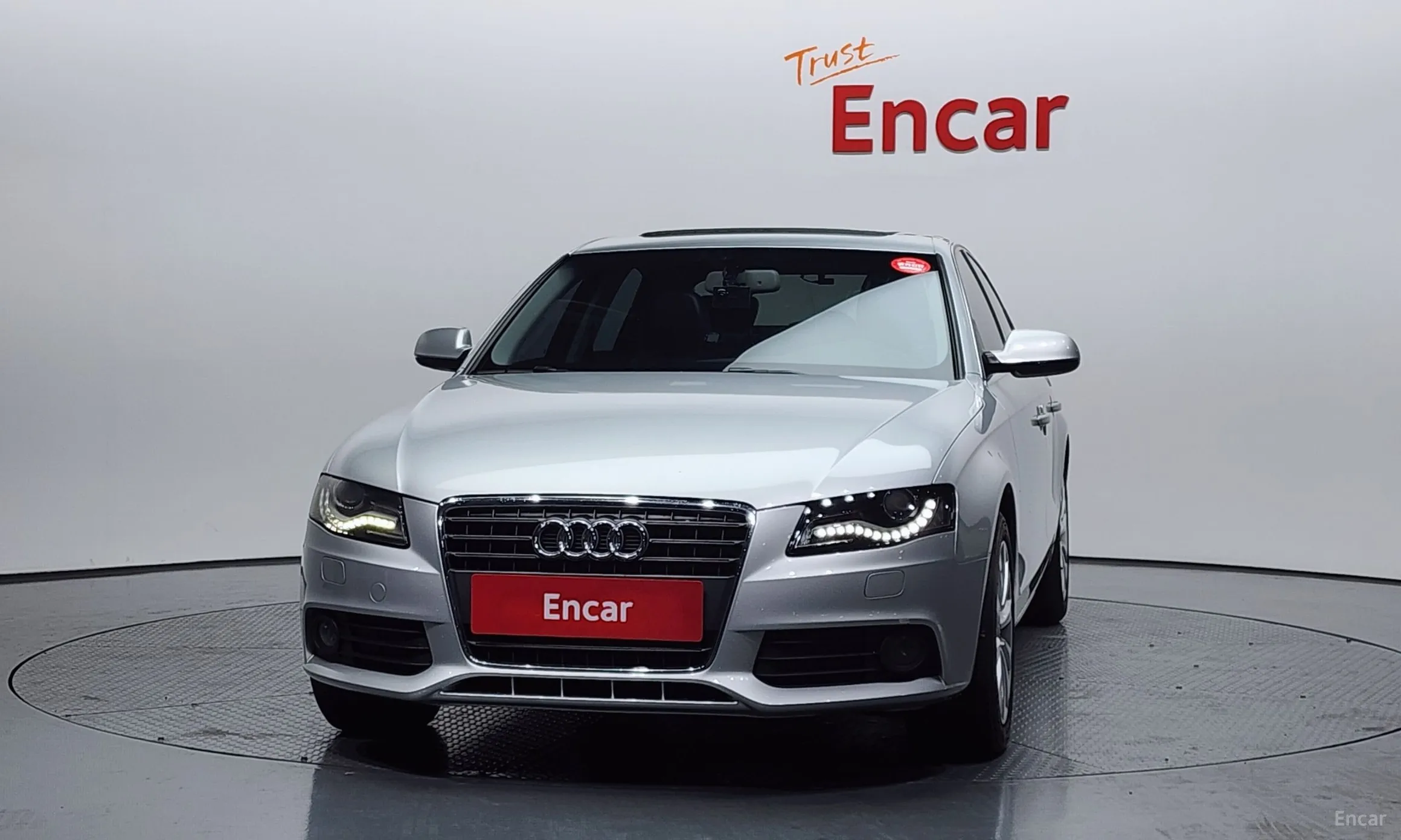 Audi New A4 превью 3