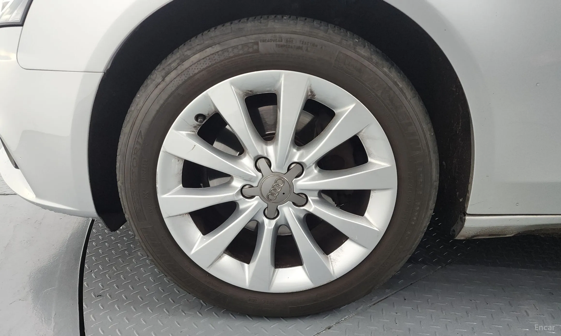 Audi New A4 превью 5