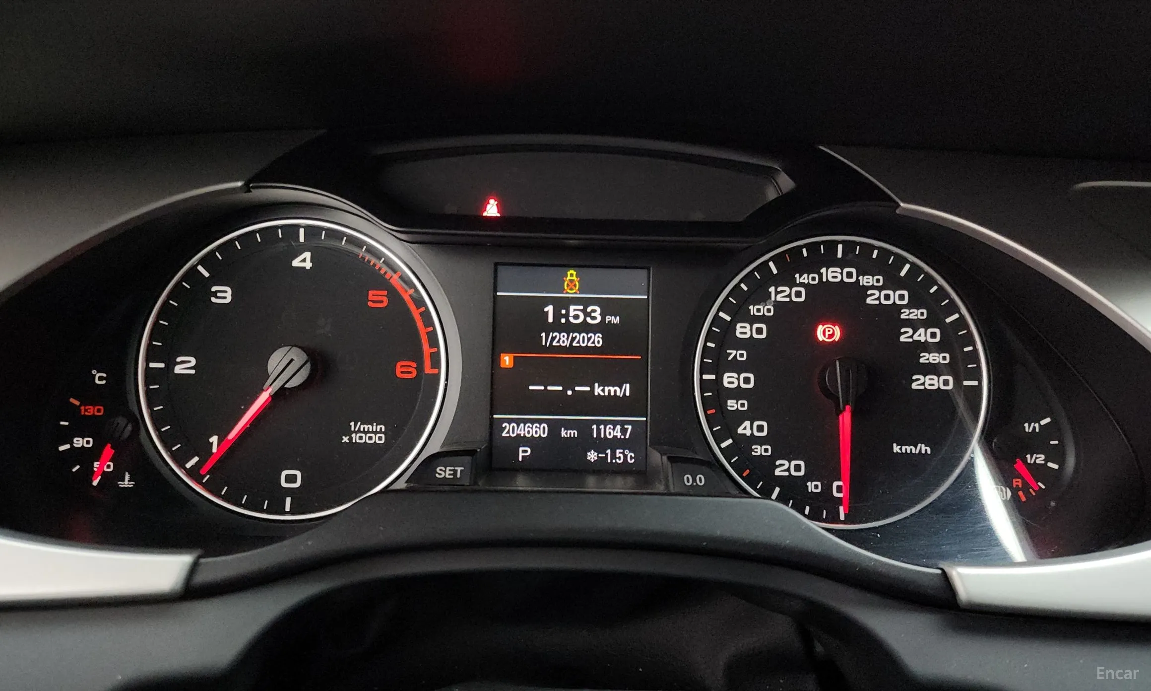 Audi New A4 превью 8