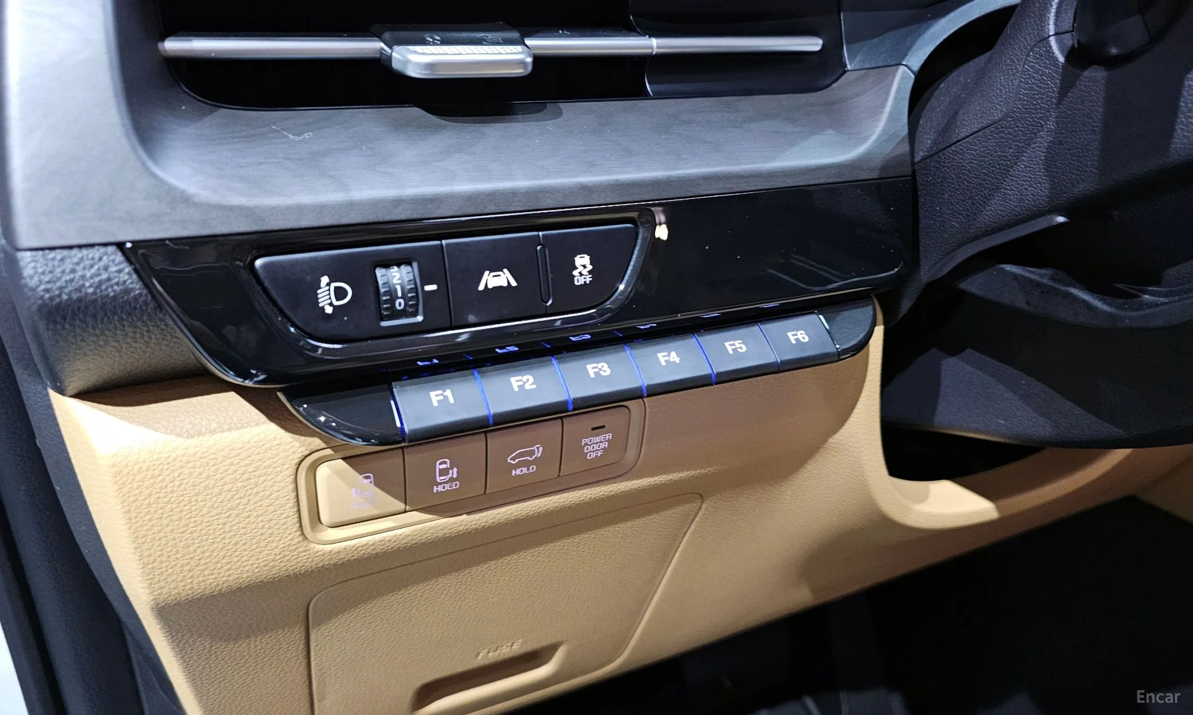 Kia Carnival Gen 4 превью 14
