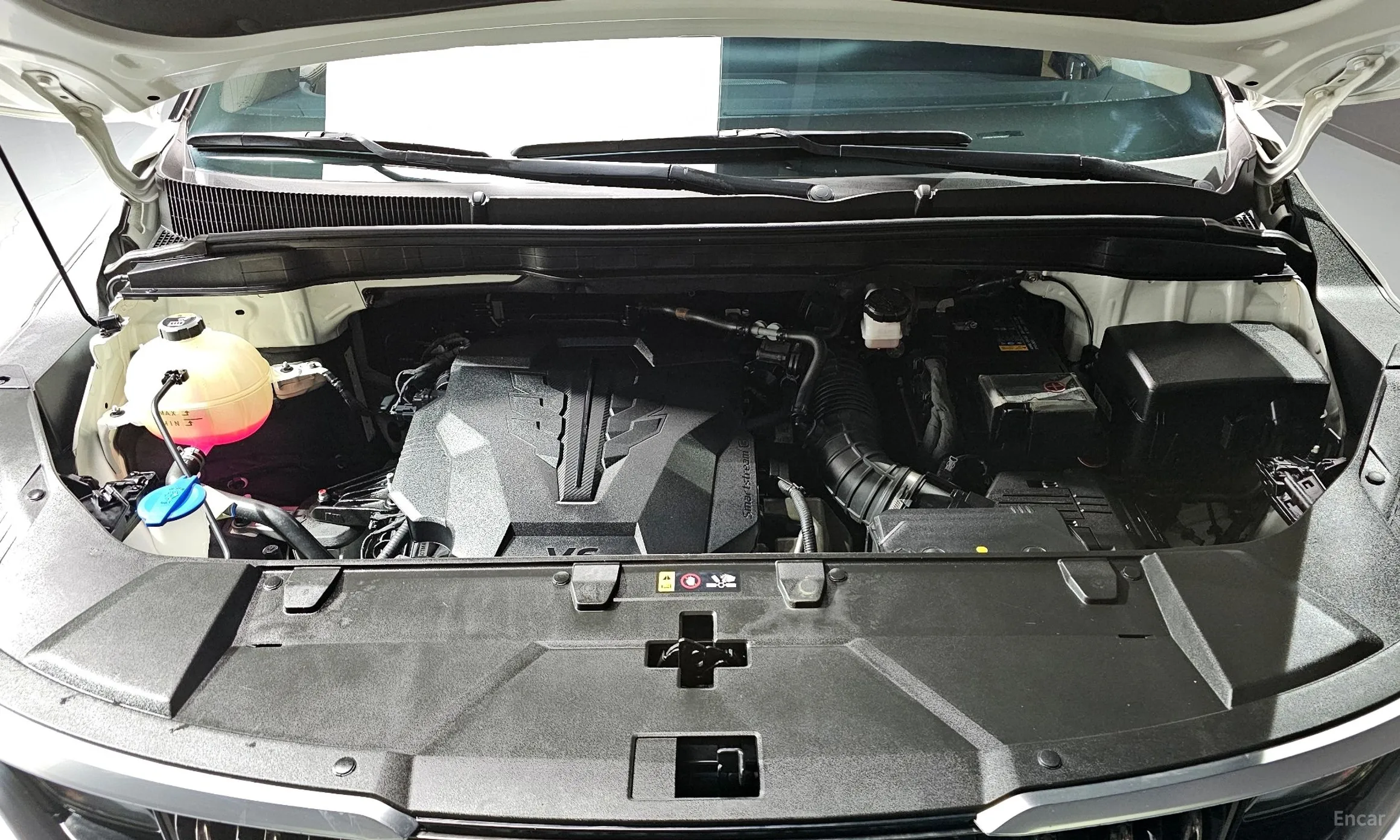 Kia Carnival Gen 4 превью 6