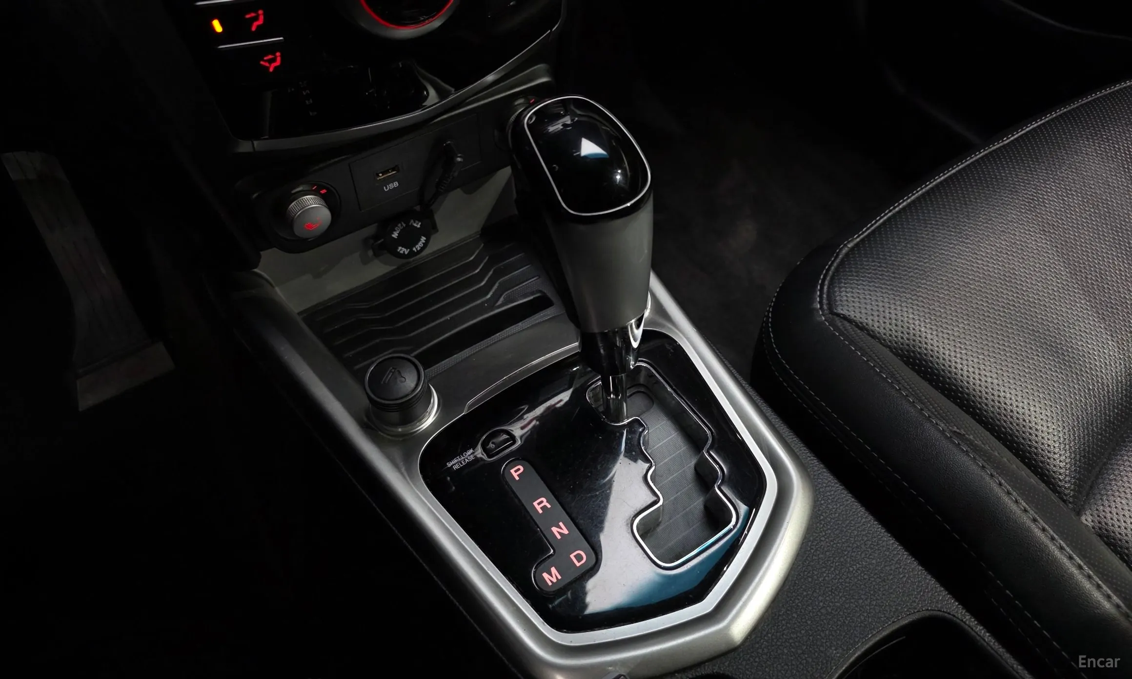 KG Mobility (SsangYong) Tivoli, Lazio превью 9