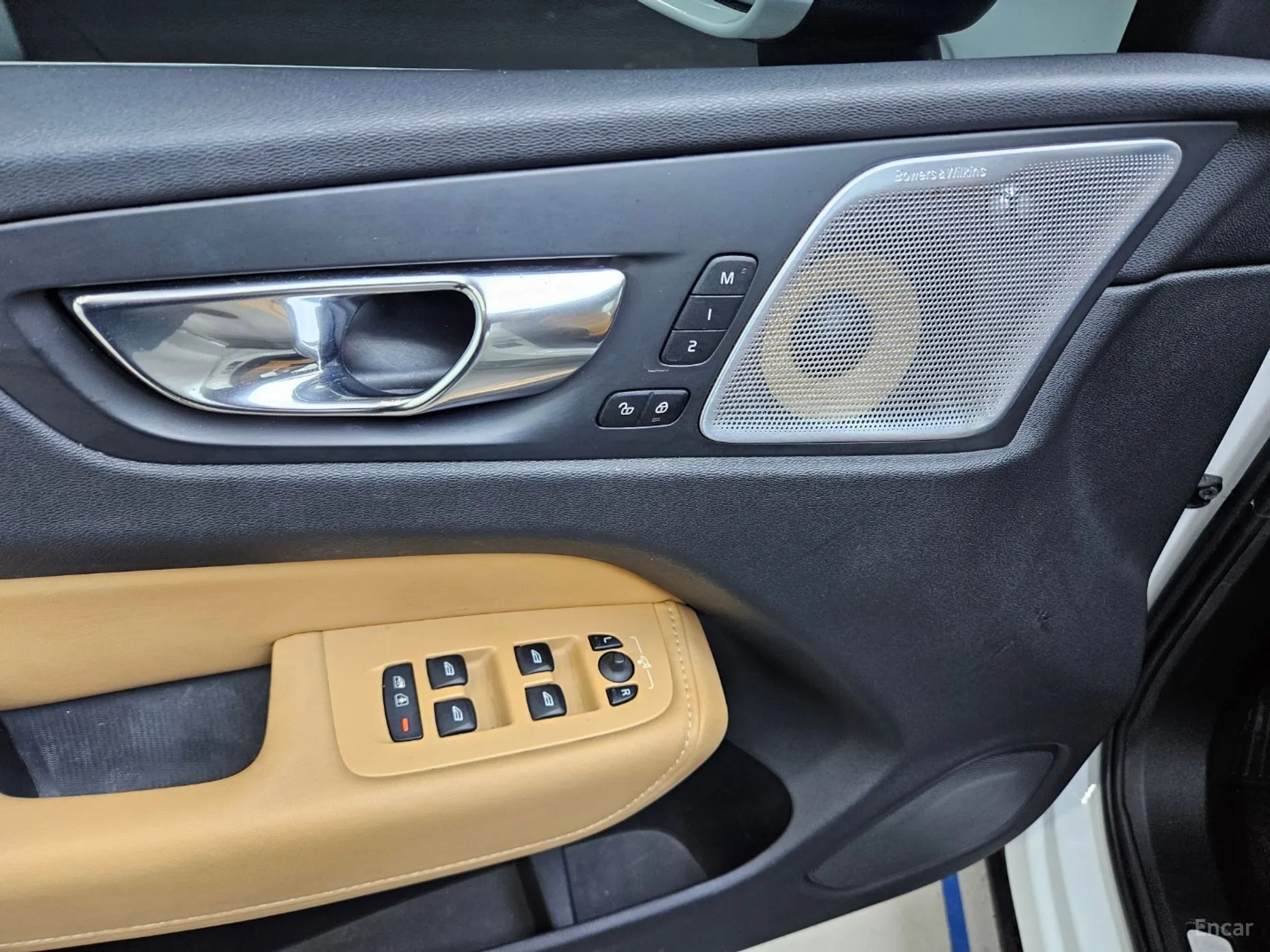 Volvo XC60 Gen 2 превью 16