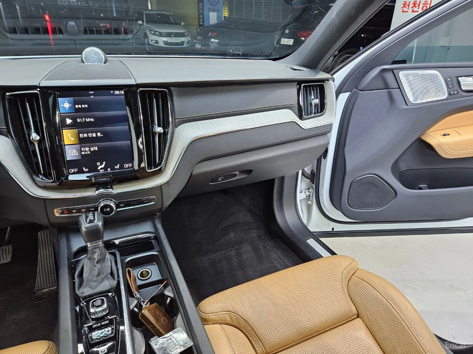Volvo XC60 Gen 2 превью 20
