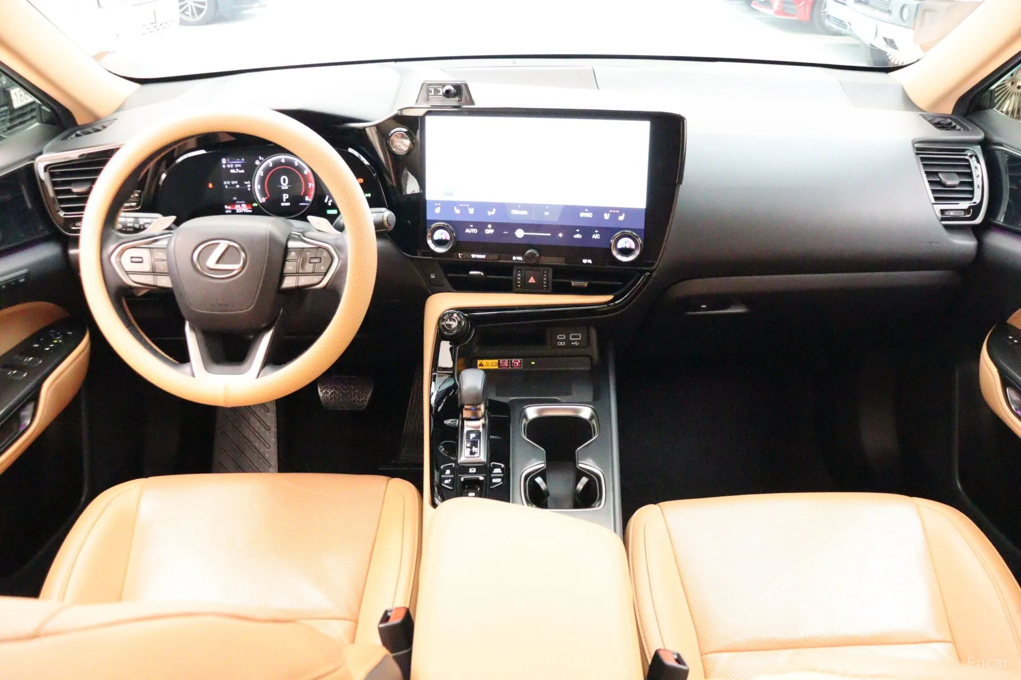 Lexus NX450h + 2nd Gen превью 7