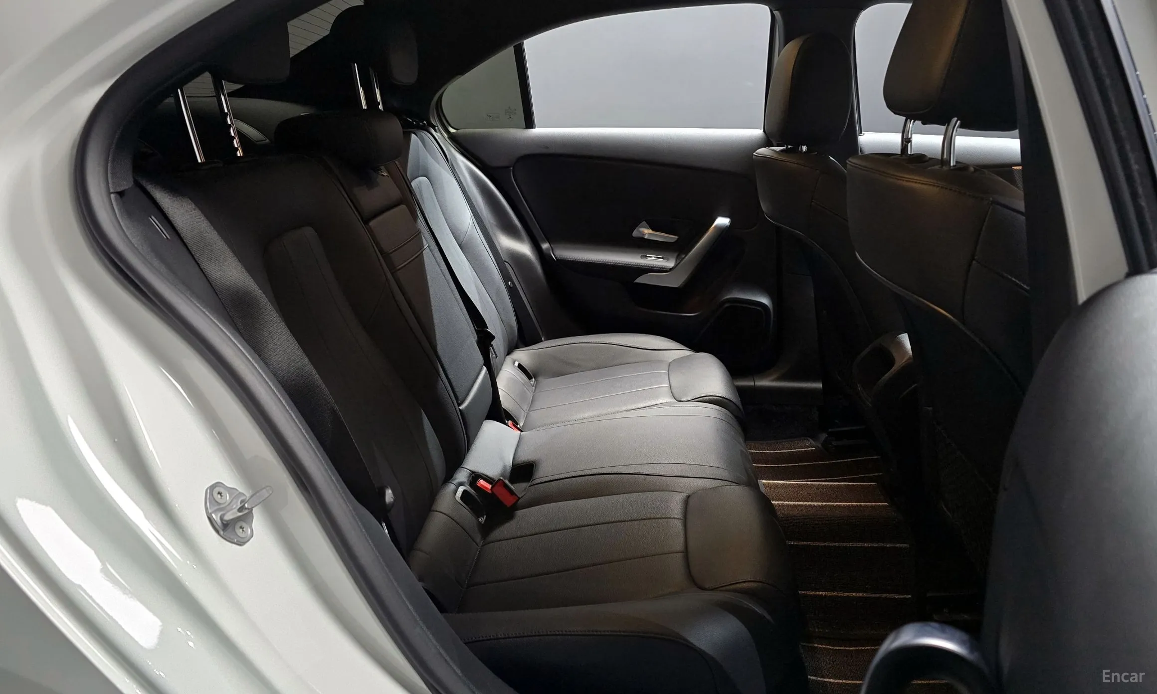 Mercedes Benz A-Class W177 превью 12