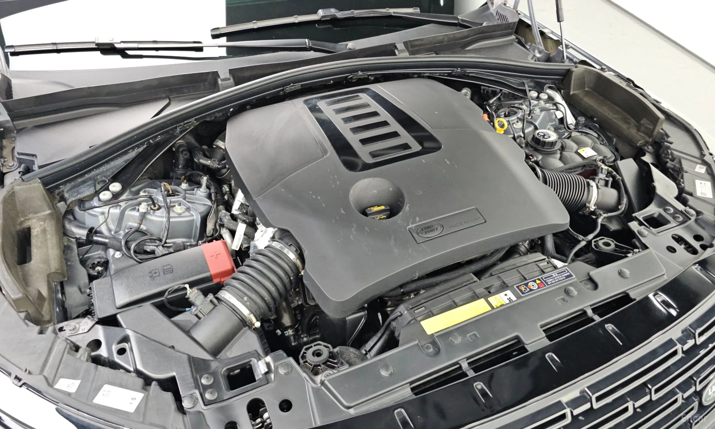 Land Rover Range Rover Bella превью 10
