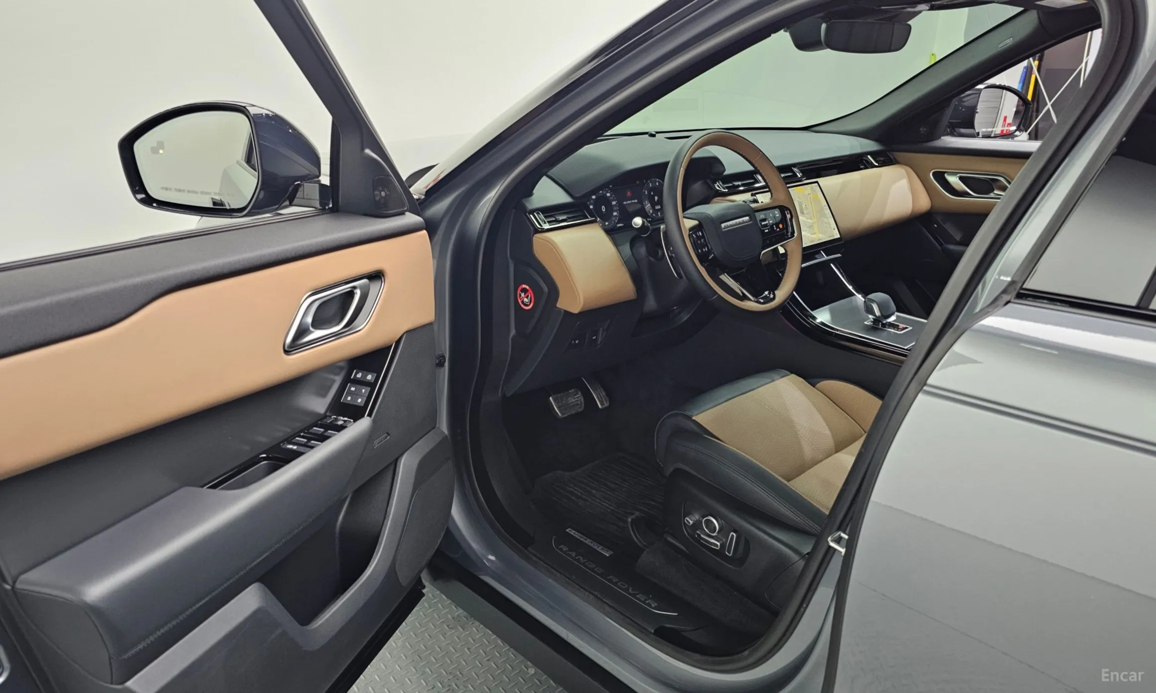 Land Rover Range Rover Bella превью 11