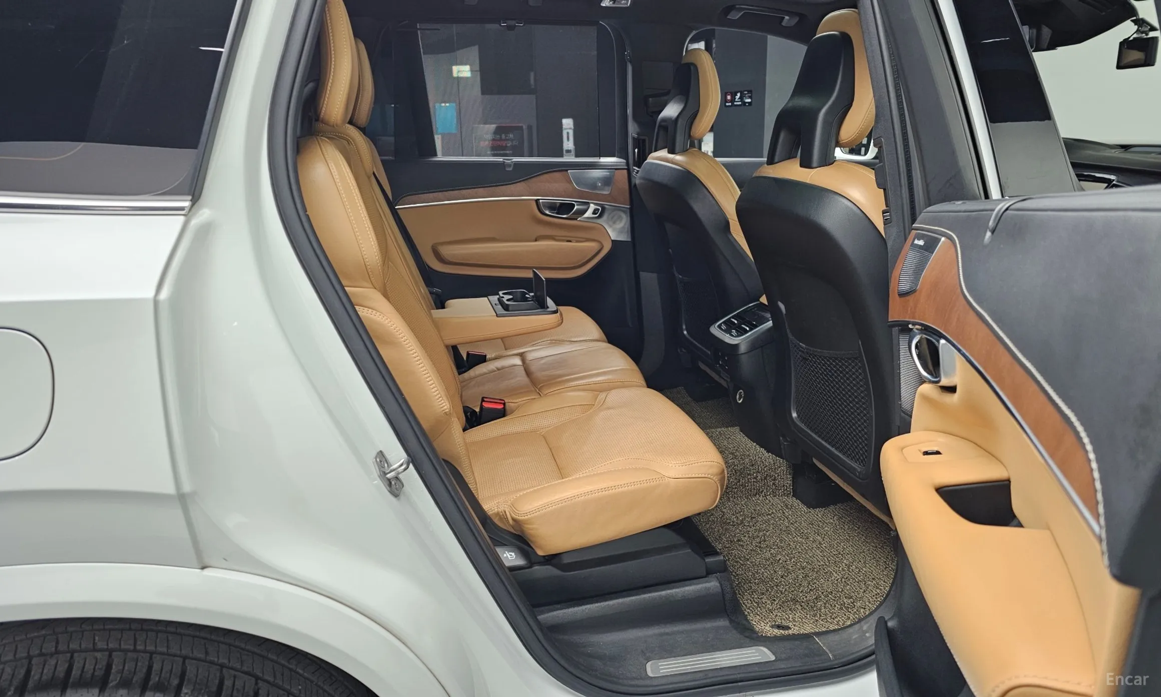 Volvo XC90 Gen 2 превью 12