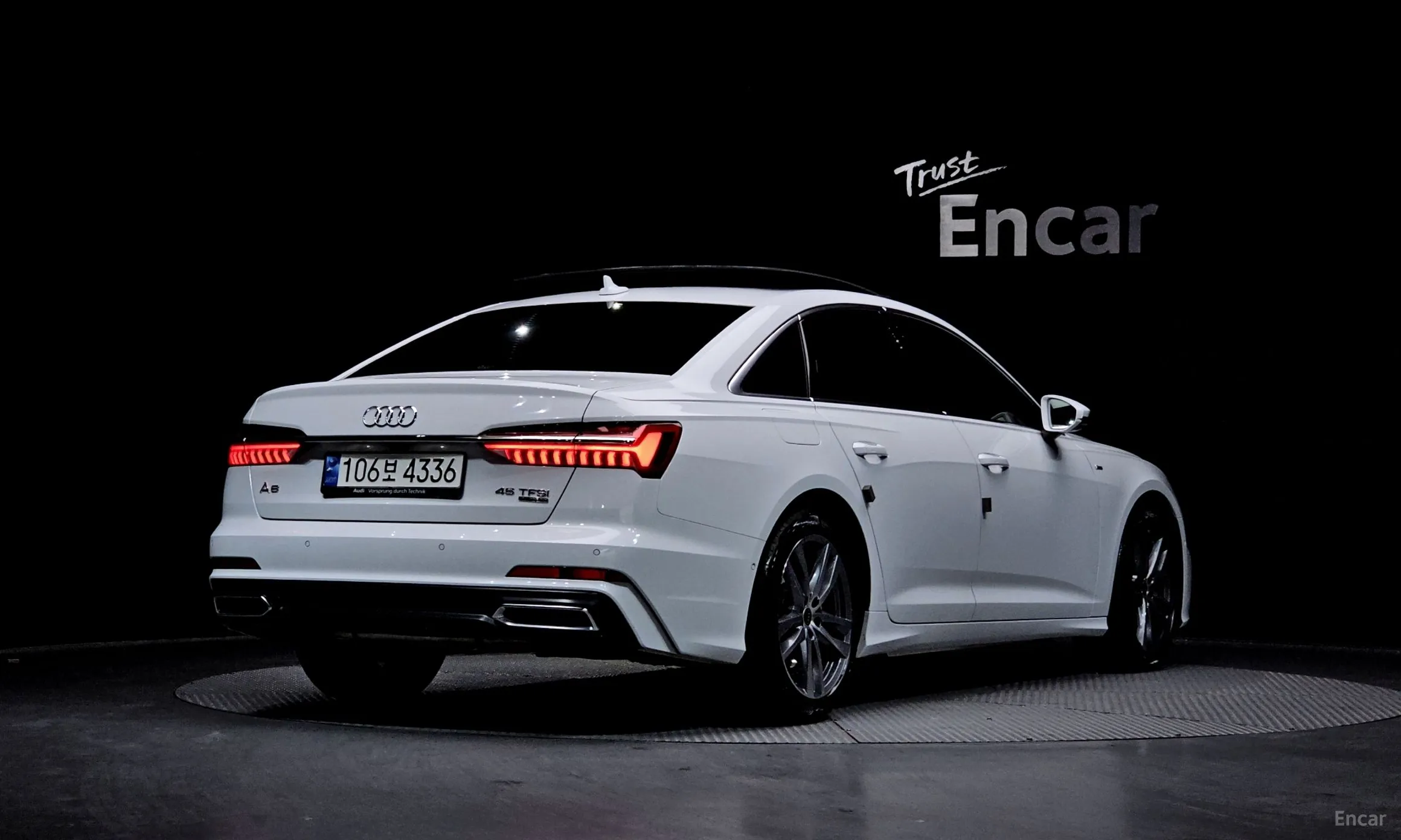 Audi A6 (C8)