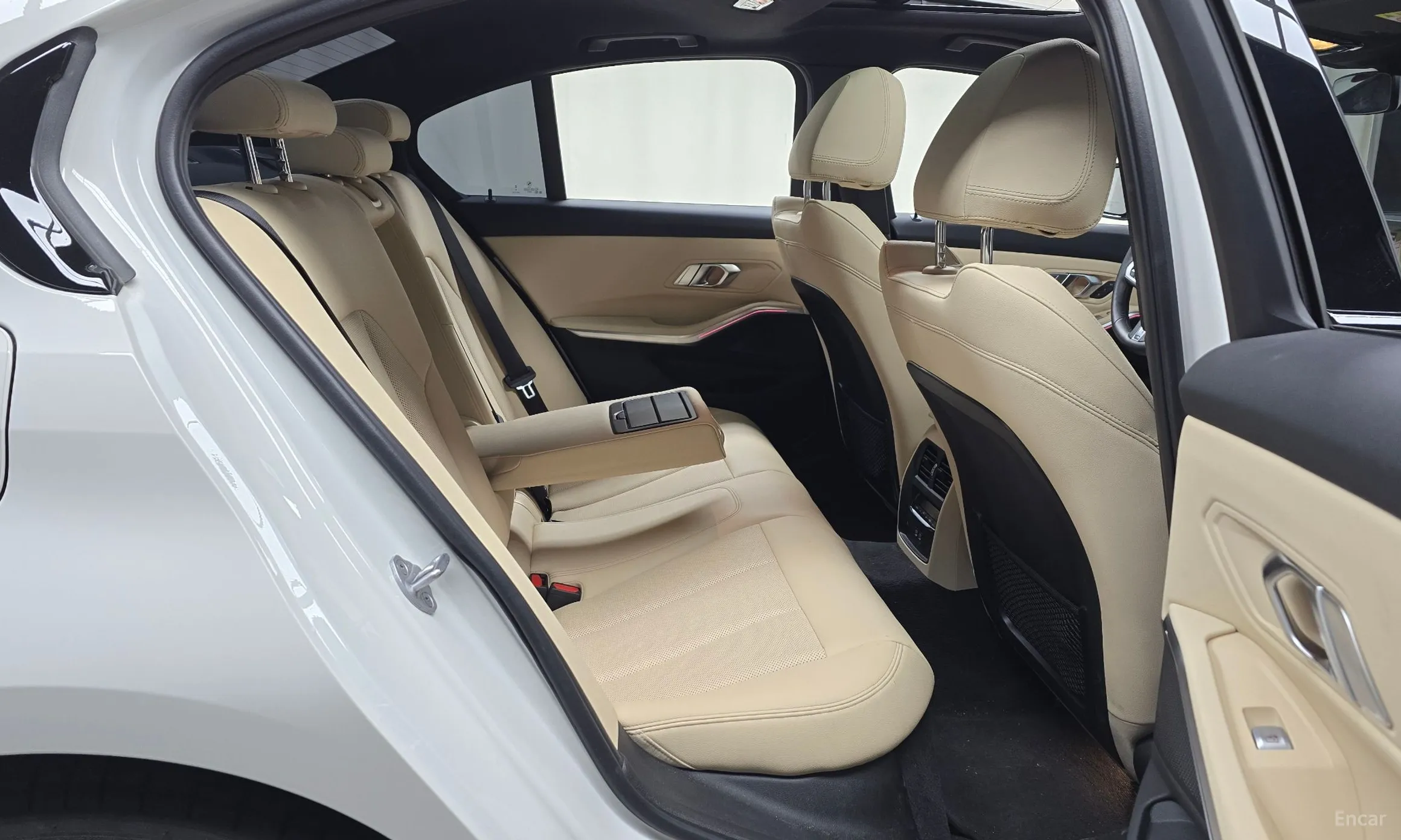 BMW 3 Series (G20) превью 12