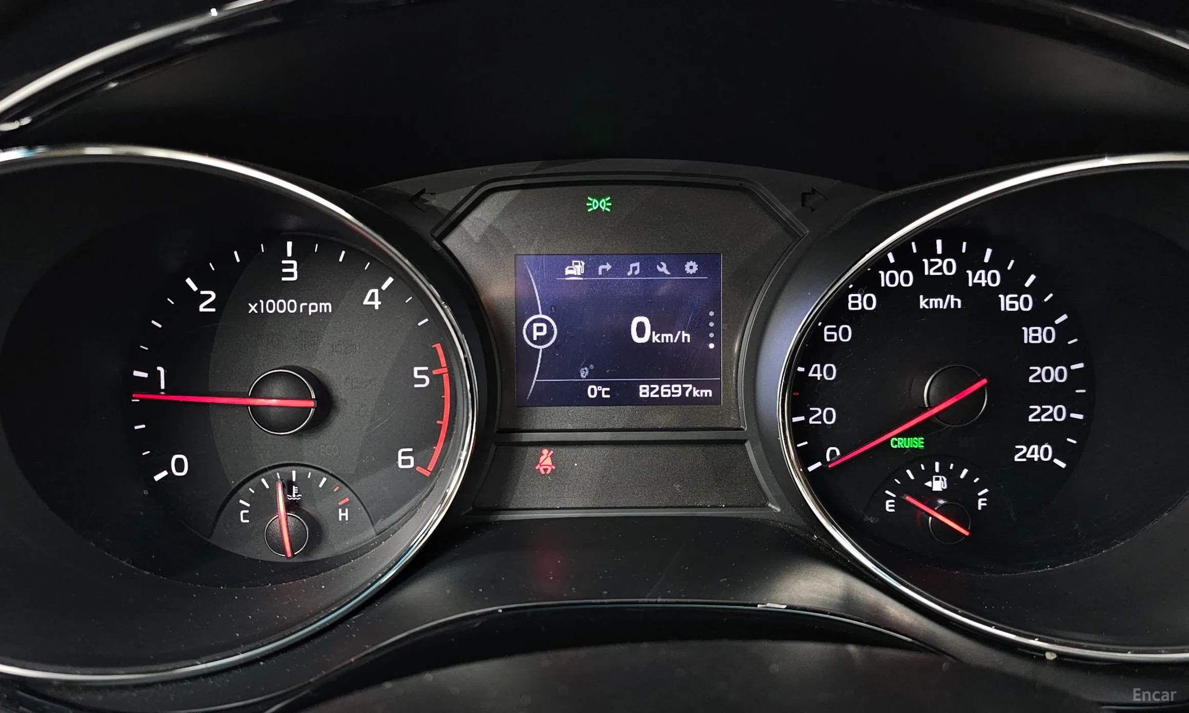 Kia Carnival превью 8