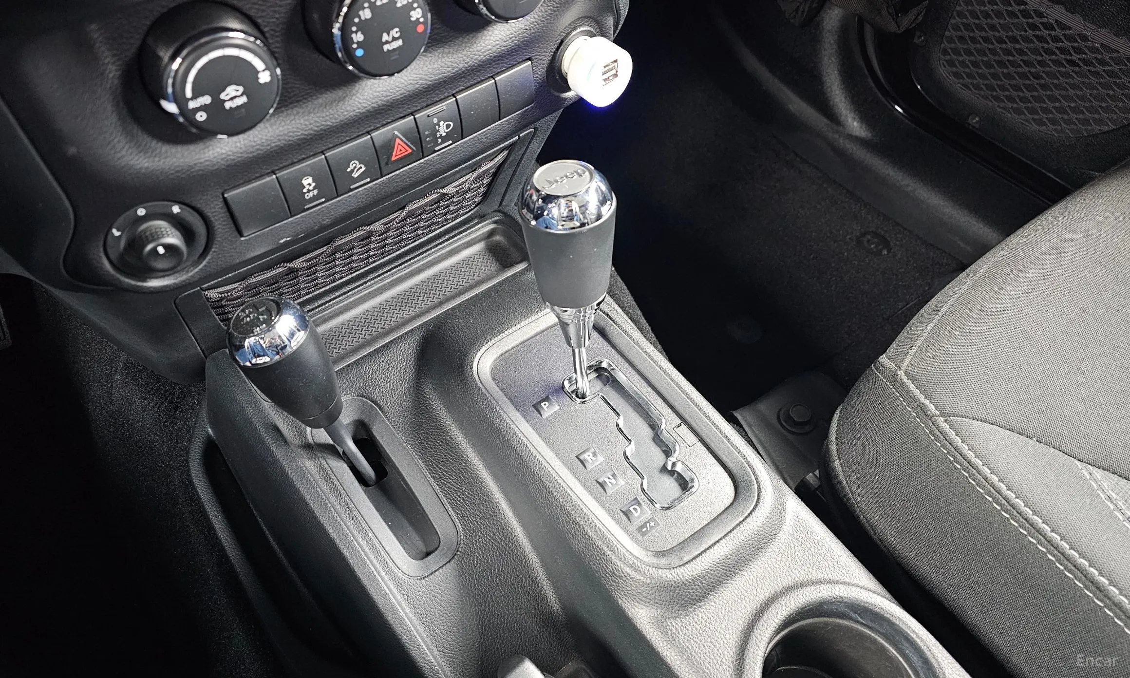 Jeep Wrangler (JK) превью 9