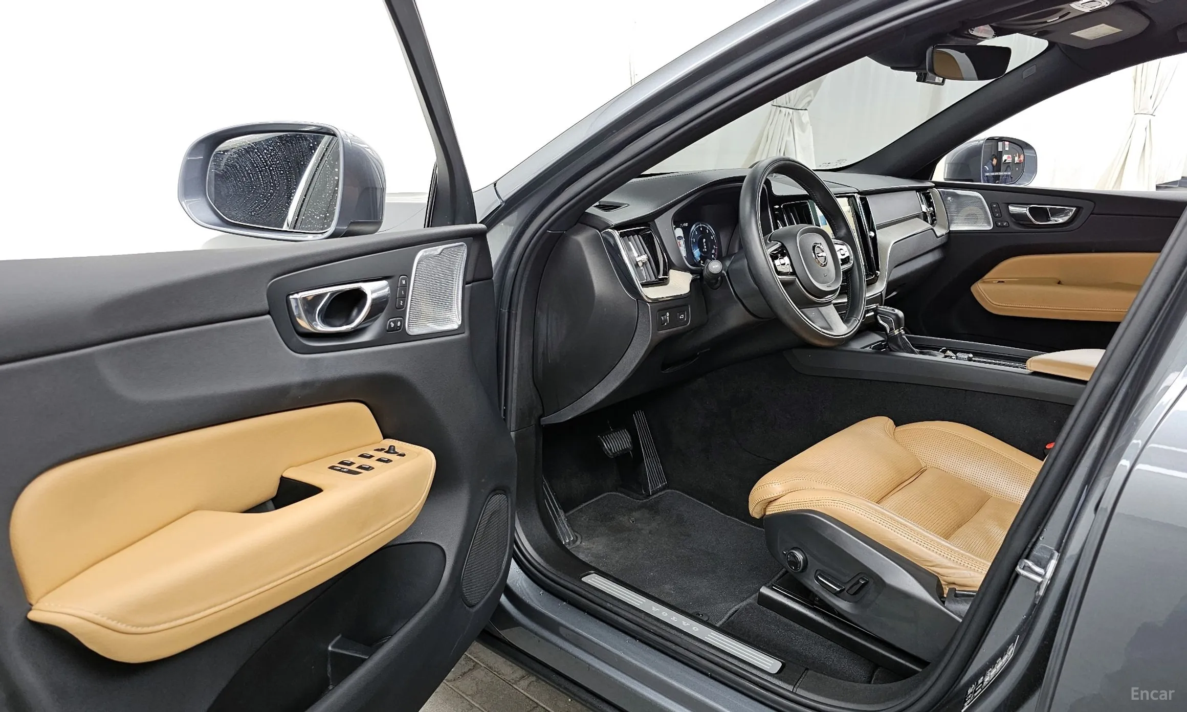 Volvo XC60 Gen 2 превью 10