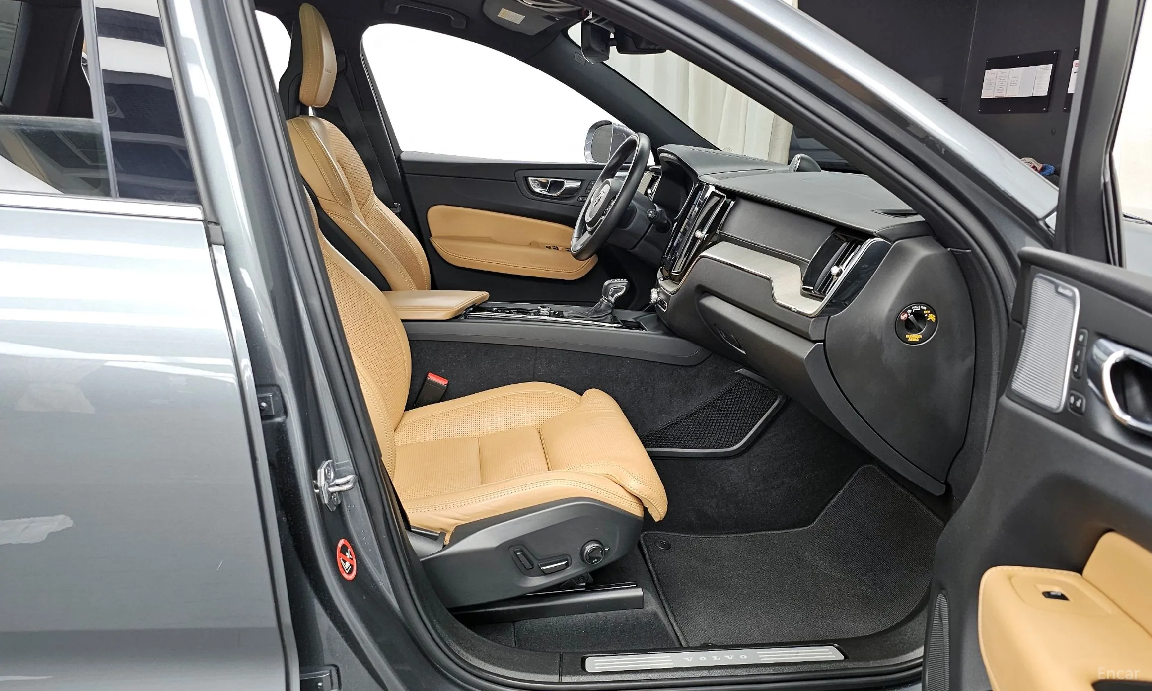 Volvo XC60 Gen 2 превью 11