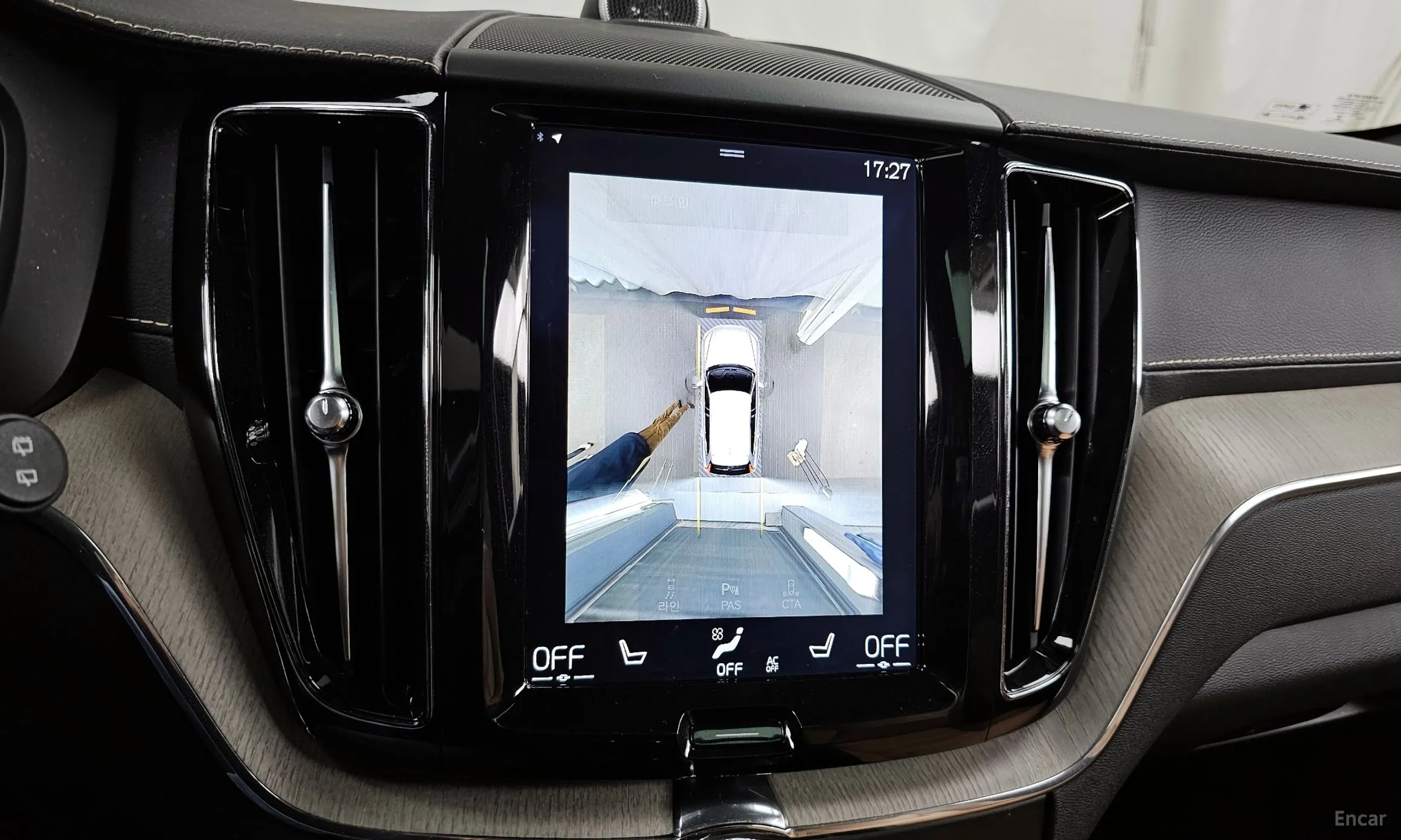 Volvo XC60 Gen 2 превью 15
