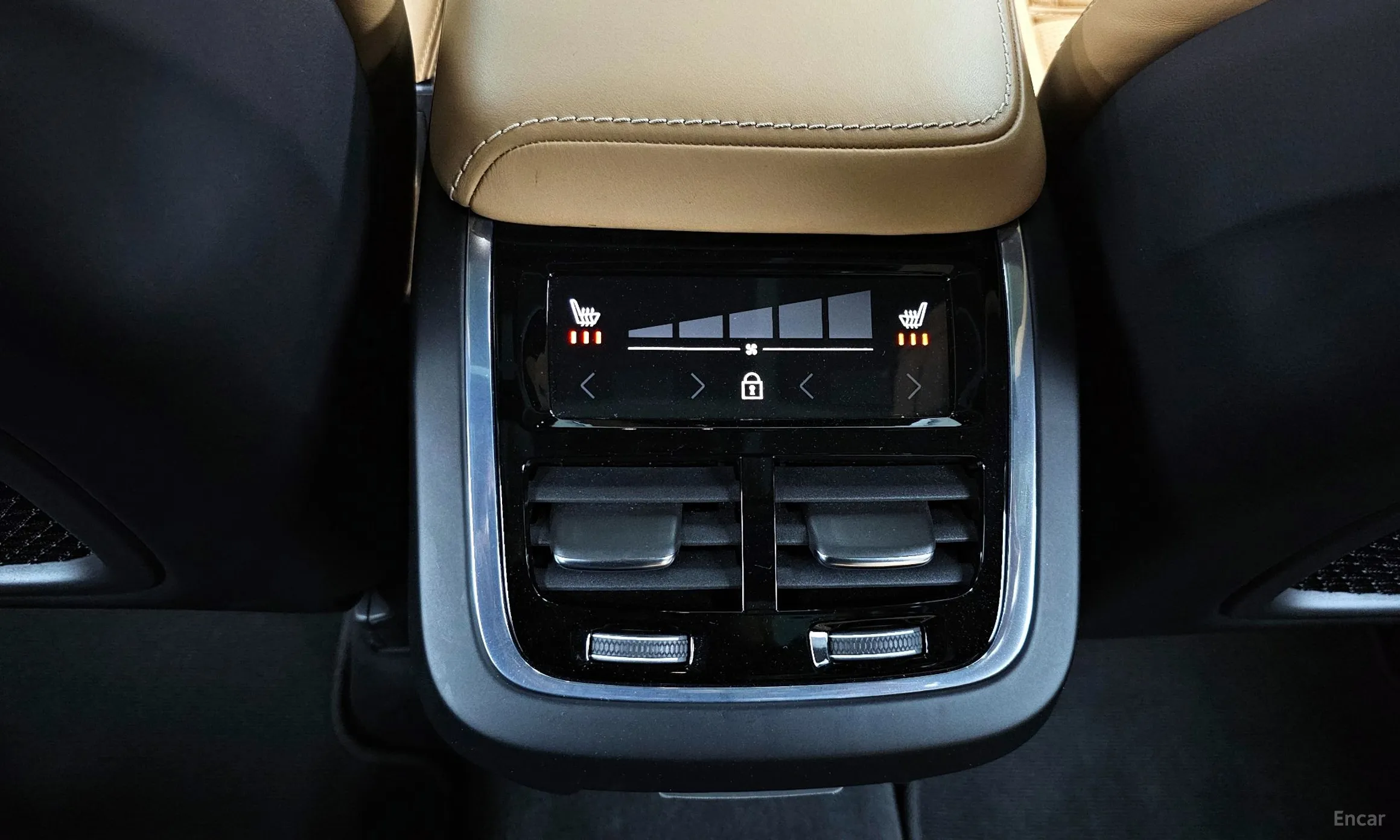 Volvo XC60 Gen 2 превью 19