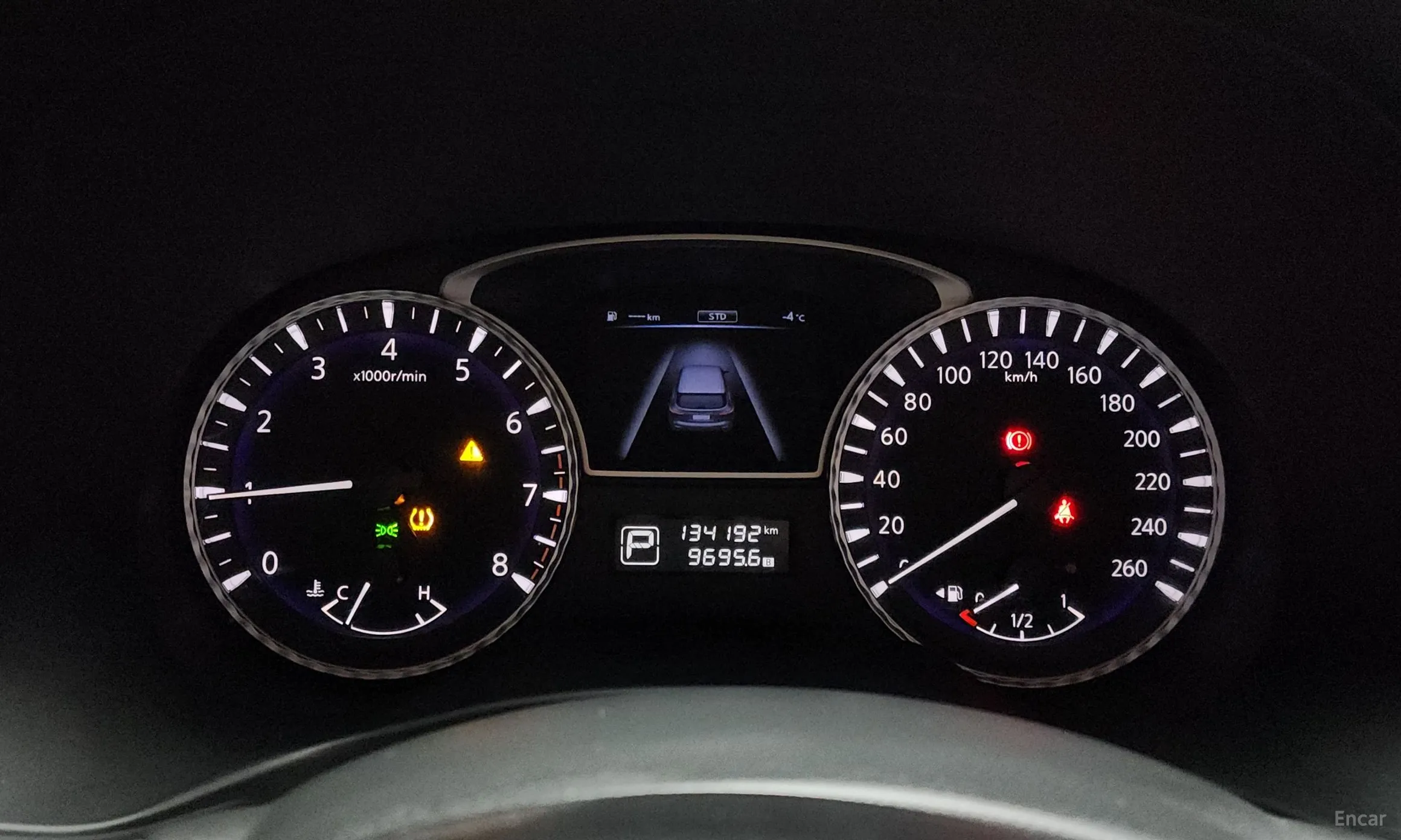 Infiniti QX60 превью 8