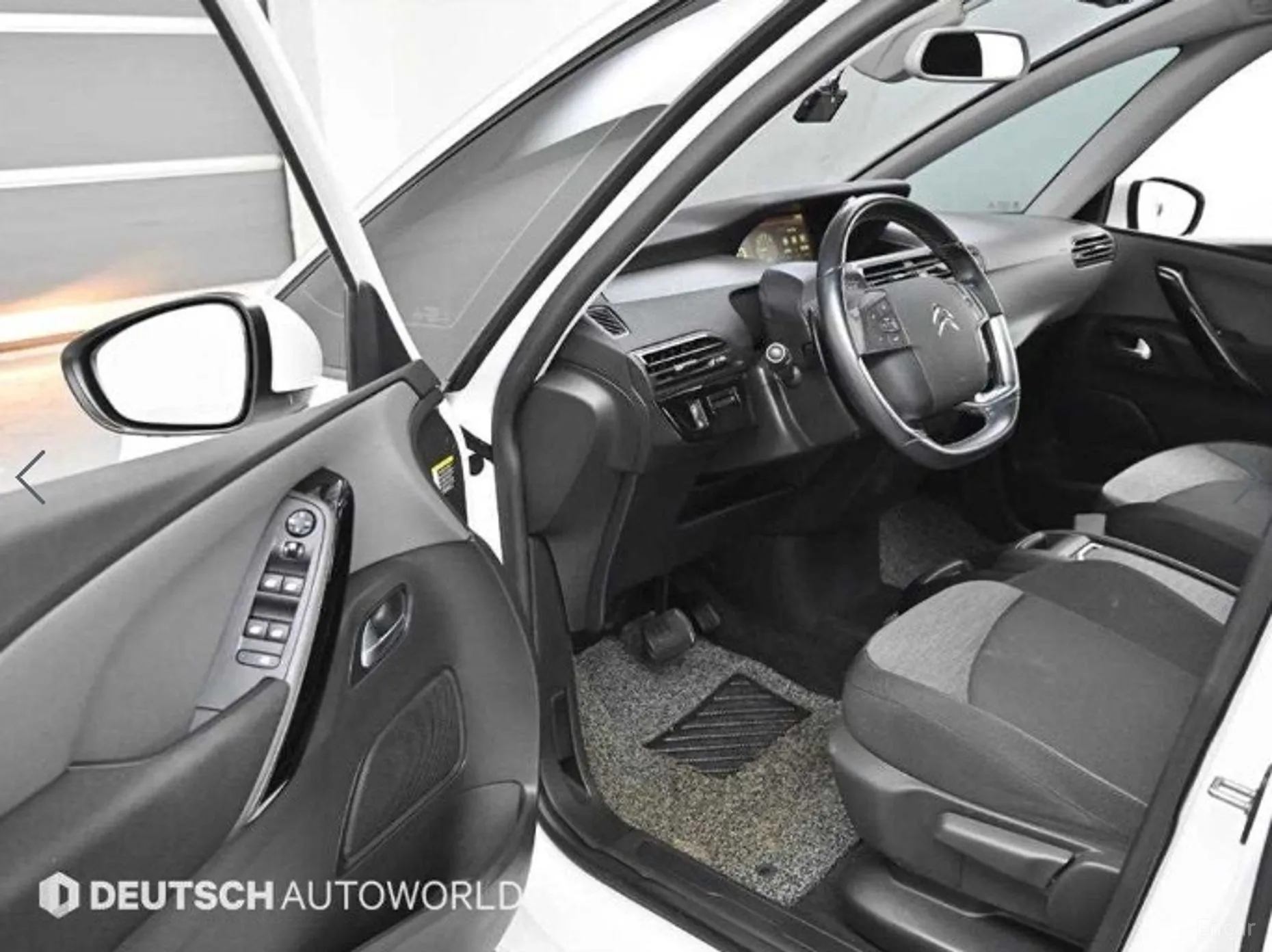 Citroën/DS Grand C4 Picasso превью 13