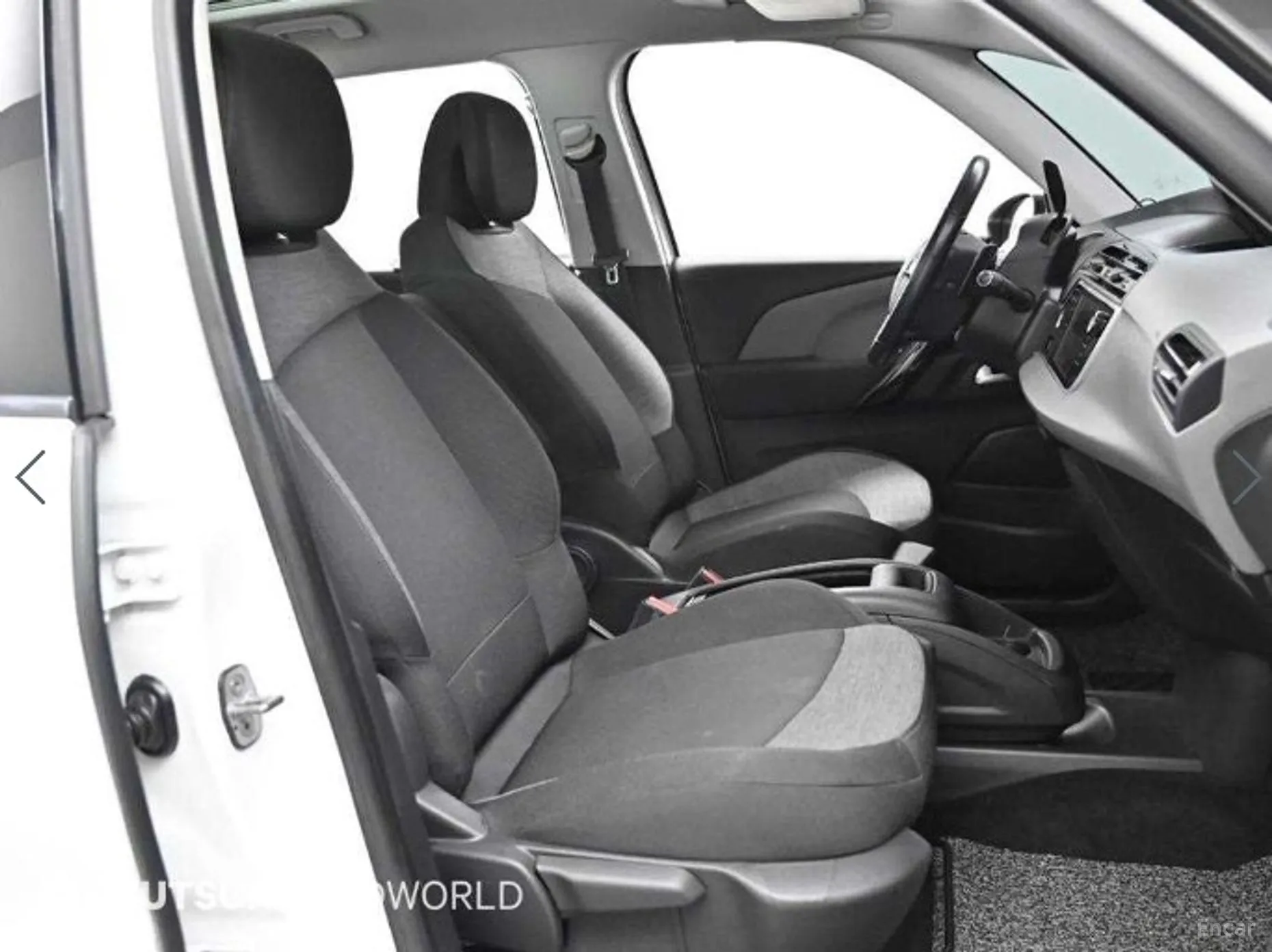 Citroën/DS Grand C4 Picasso превью 14