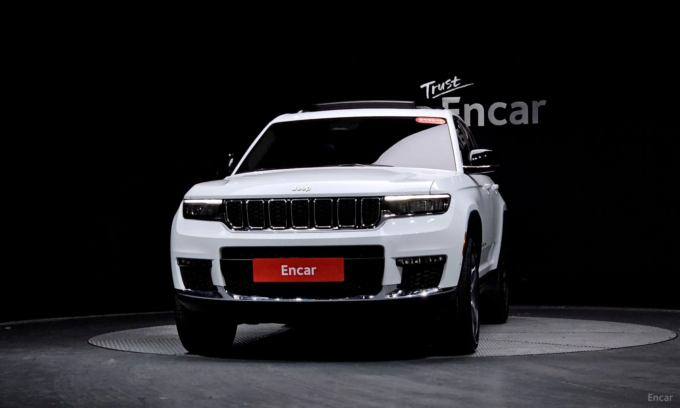 Jeep Grand Cherokee (WL) превью 3