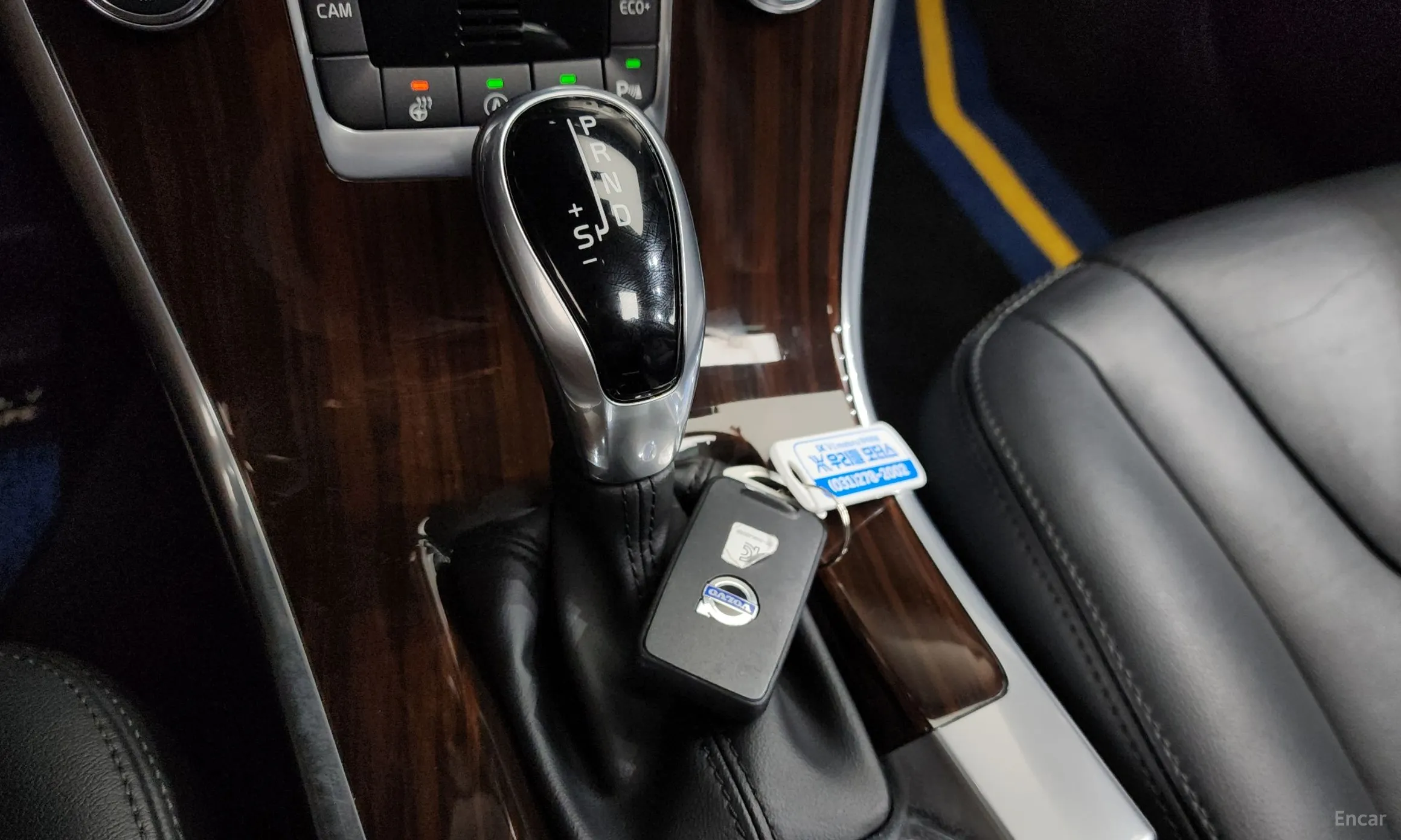Volvo XC60 превью 9