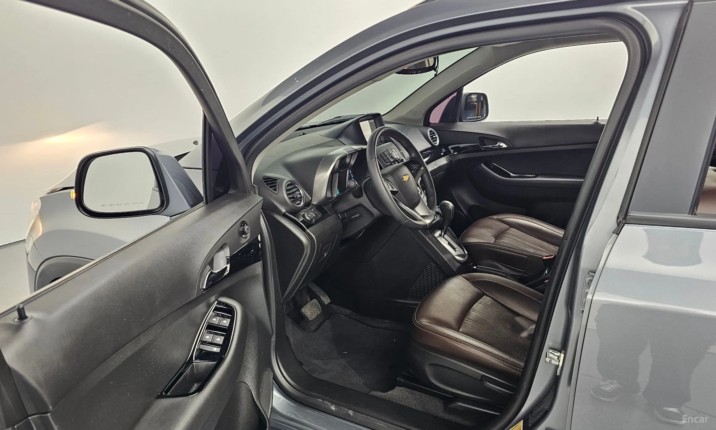 Chevrolet (GM Daewoo) Orlando превью 11