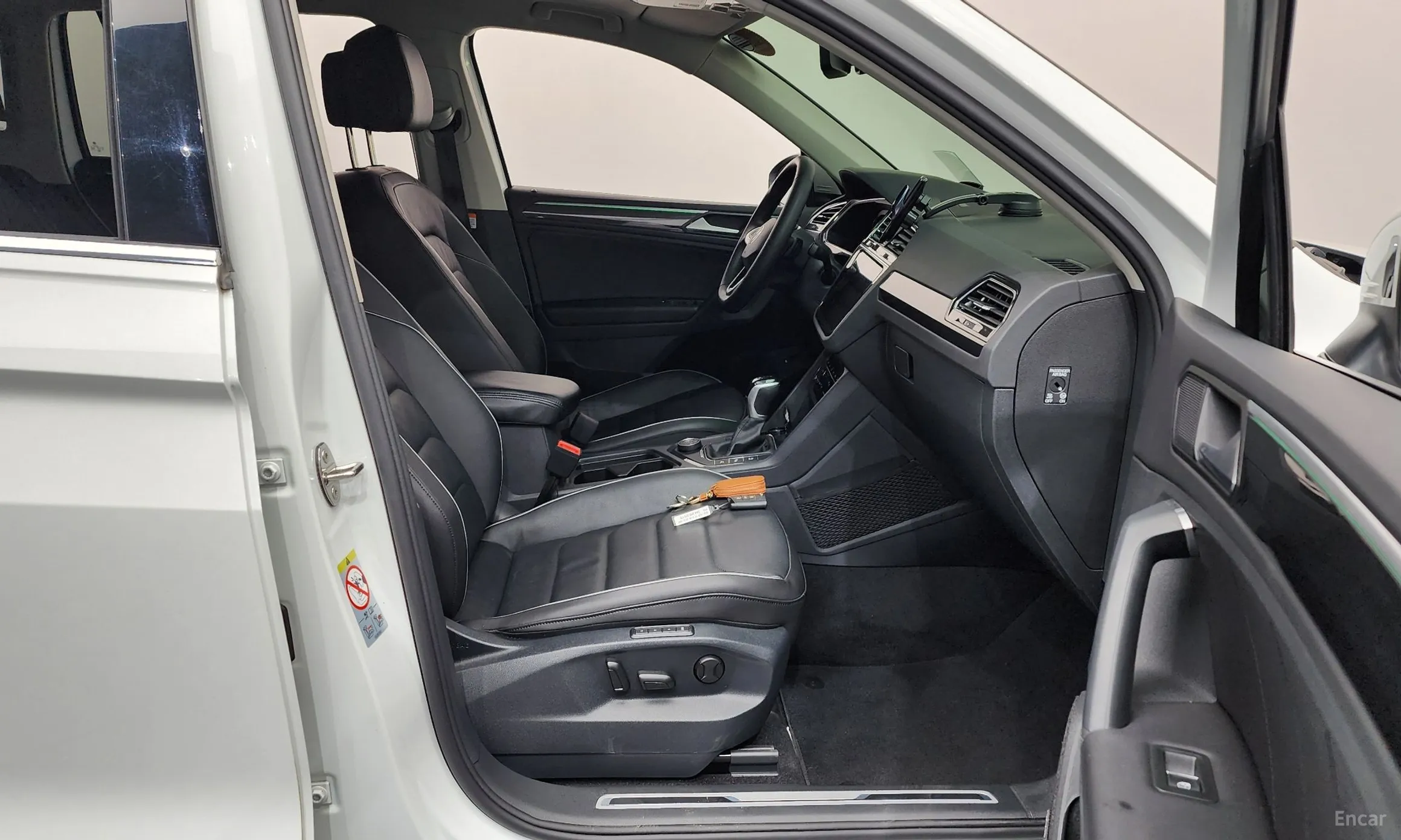Volkswagen Tiguan 2nd Generation превью 11